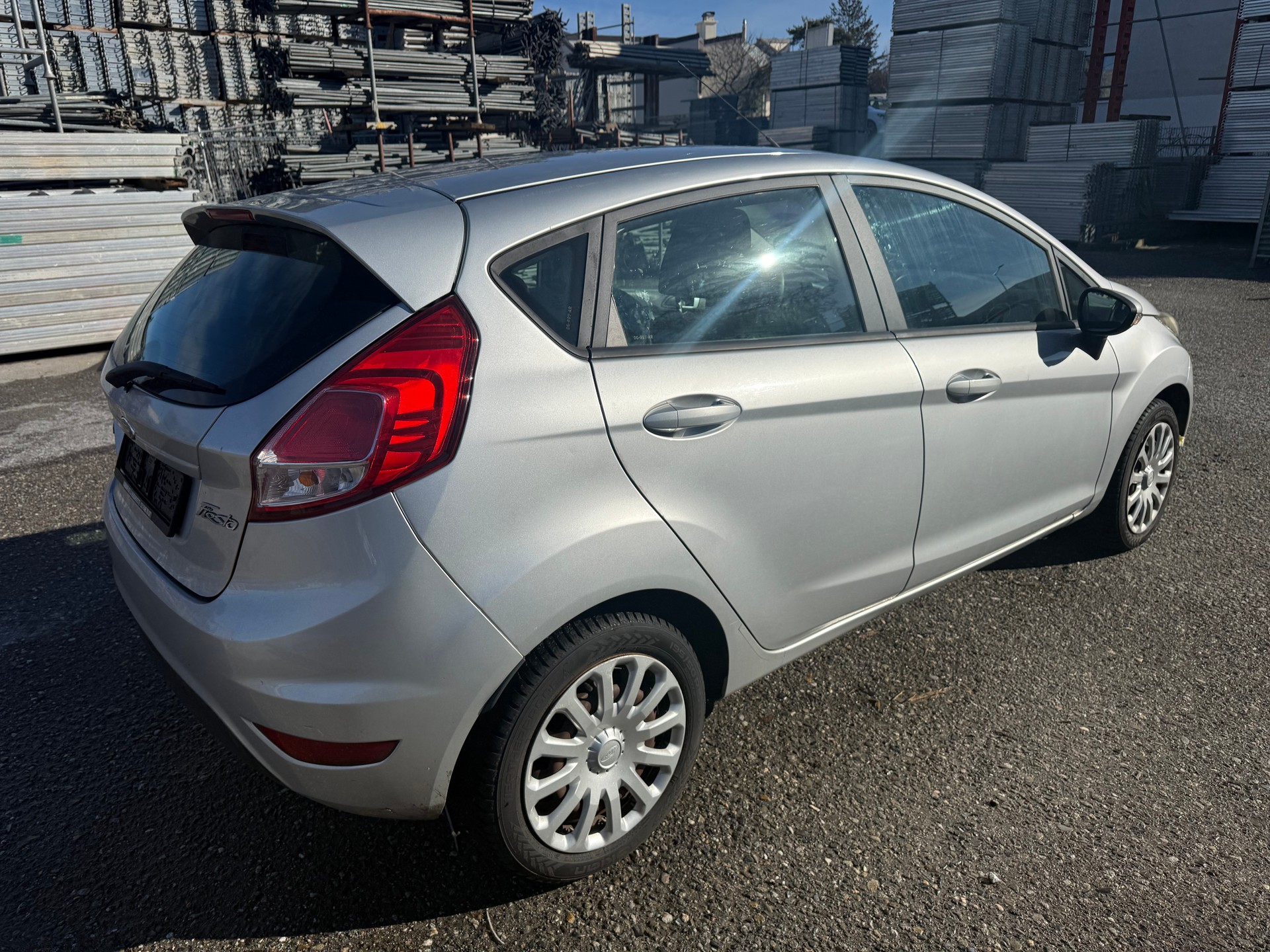 FORD Fiesta 1.0 SCTi Trend-image-4
