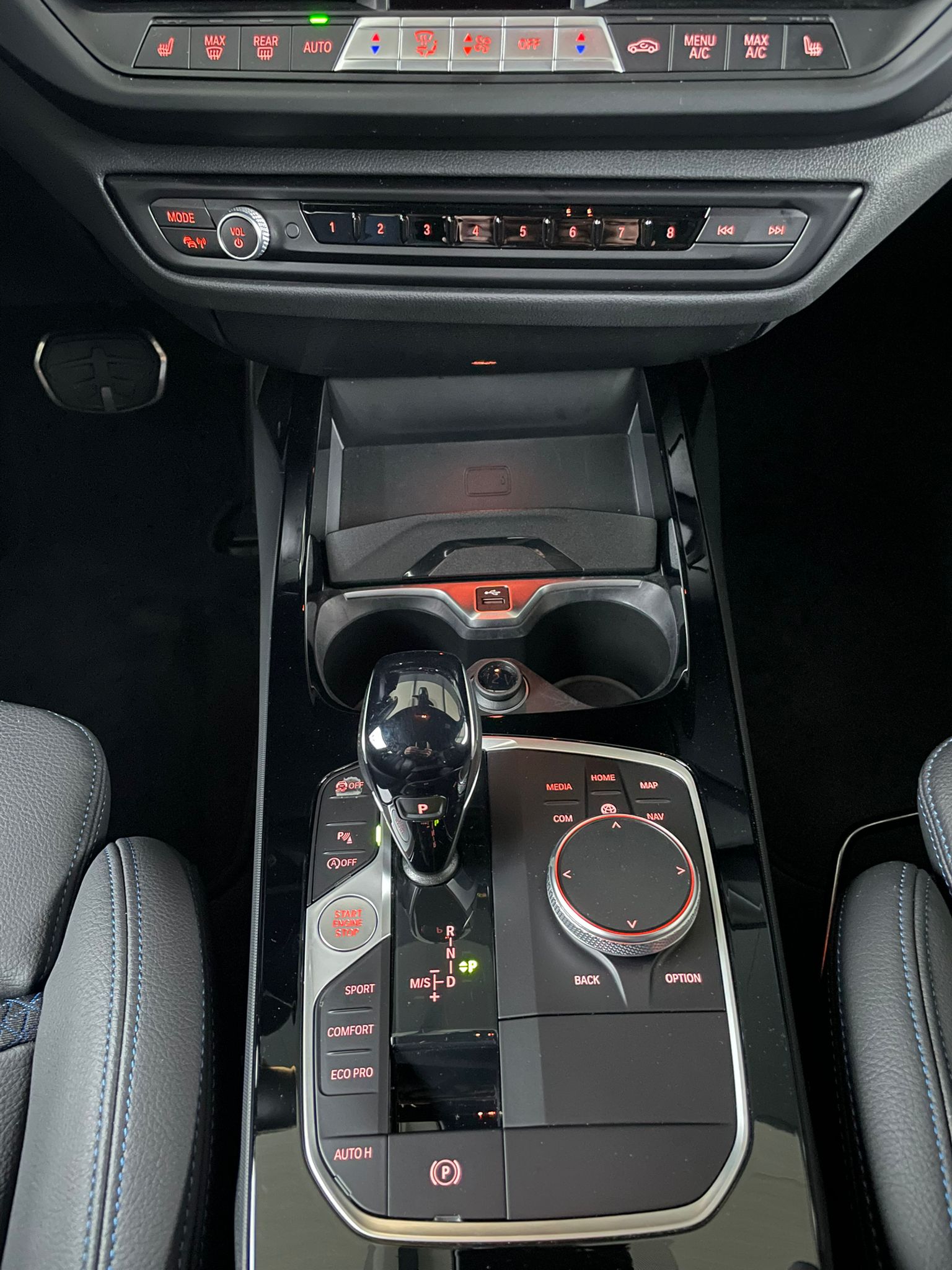 BMW 118d-image-9