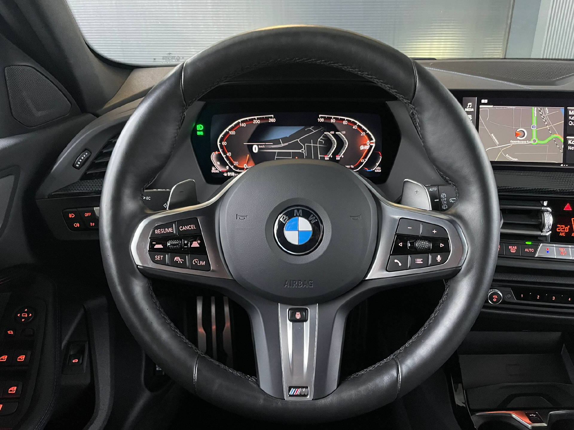 BMW 118d-image-7