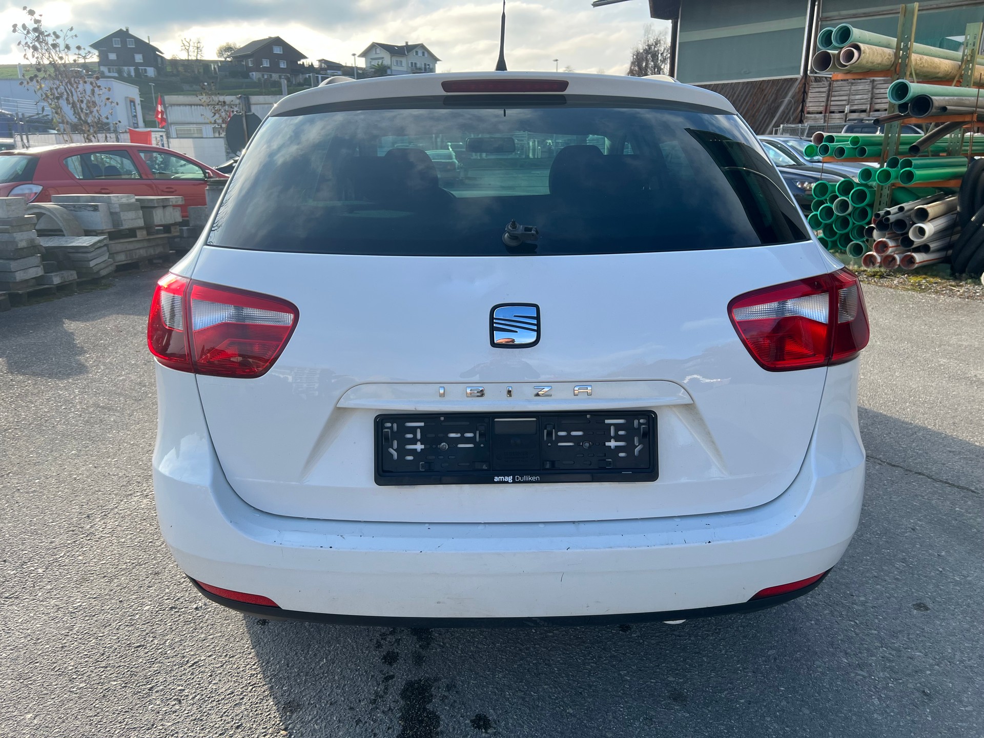 SEAT Ibiza ST 1.4 Style-image-1