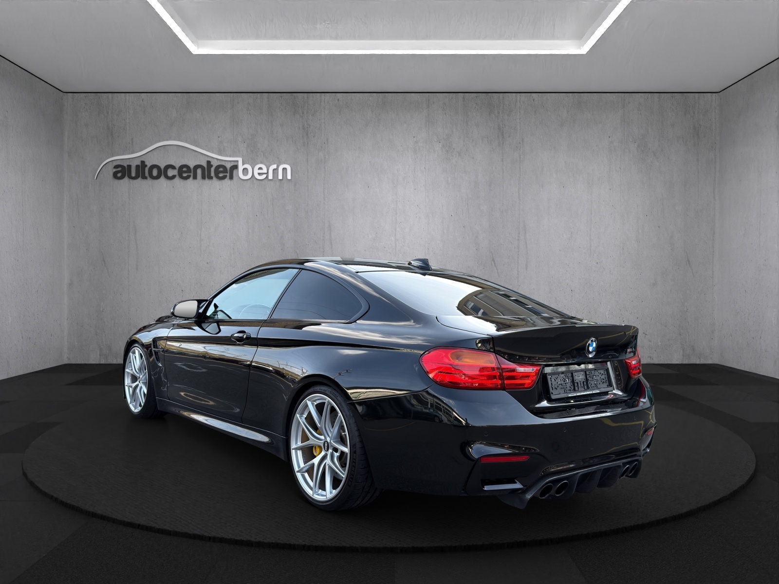 BMW M4 Coupé DKG-image-4