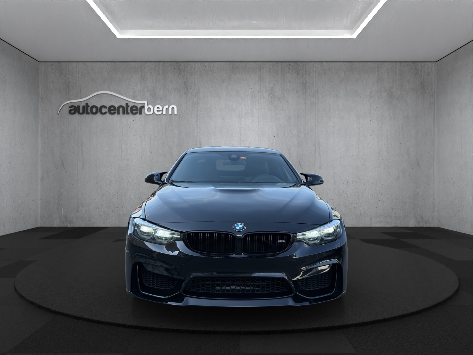 BMW M4 Coupé DKG-image-1