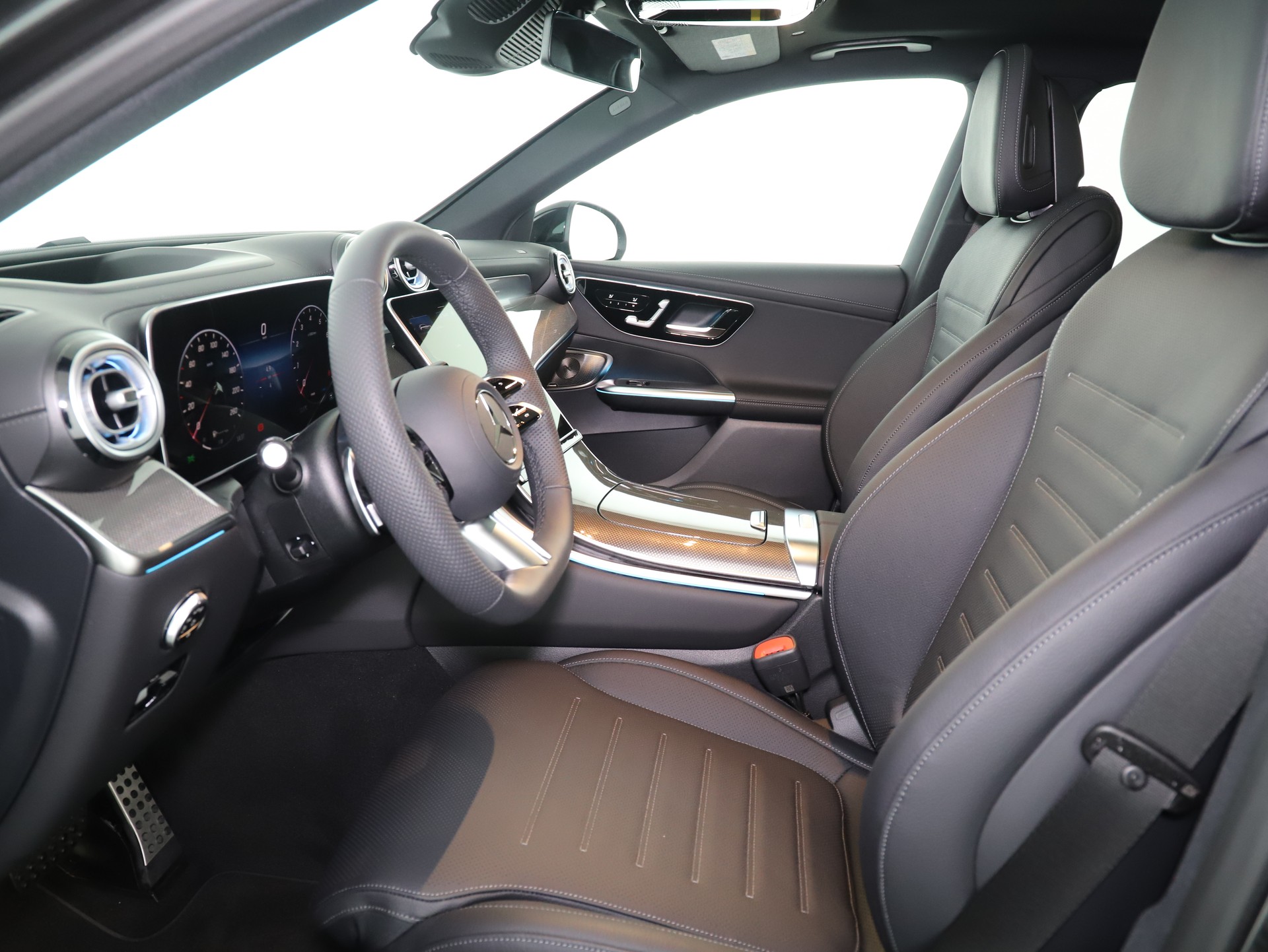 MERCEDES-BENZ GLC 300 4Matic 9G-Tronic-image-9
