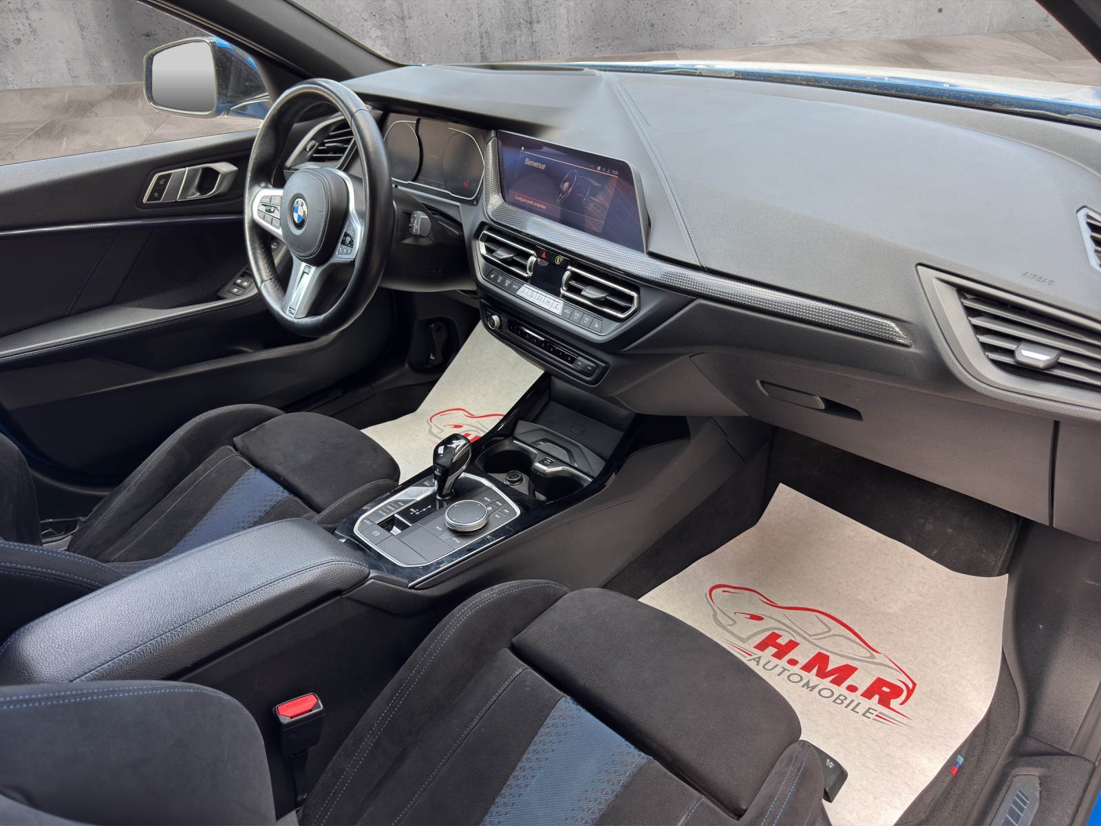 BMW 120d xDrive Steptronic M Sport-image-10