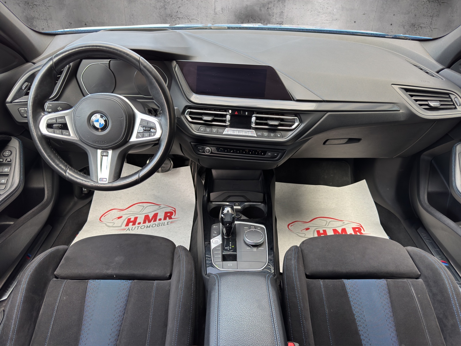 BMW 120d xDrive Steptronic M Sport-image-9