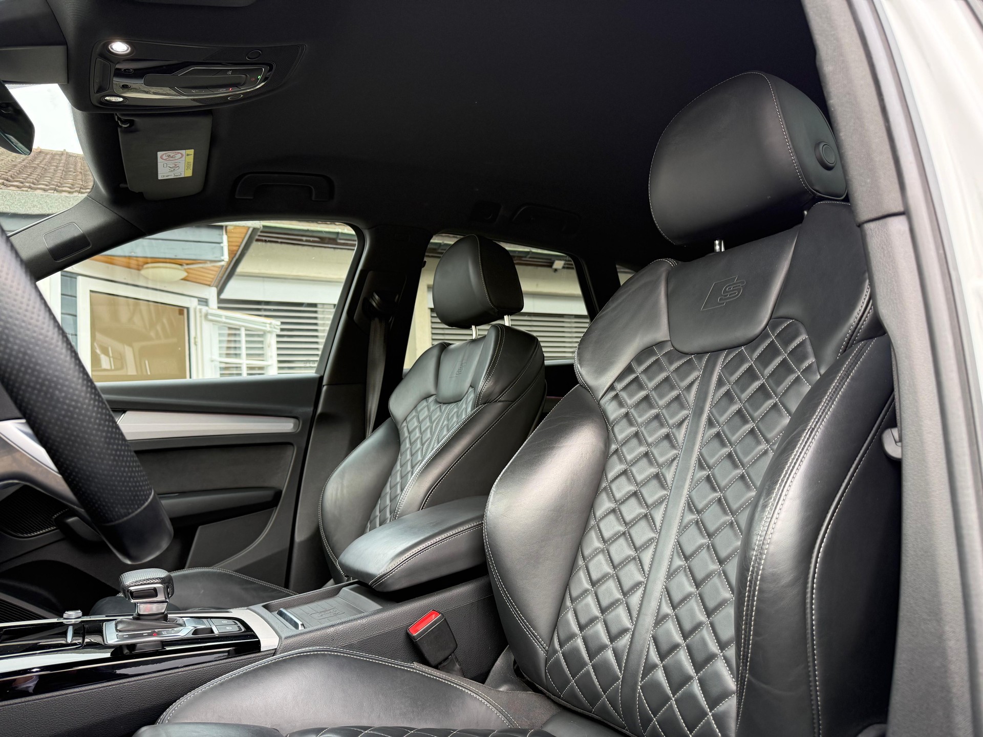 AUDI Q5 2.0 40 TDI S Line quattro S-Tronic *LEDER FEINNAPPA*-image-8
