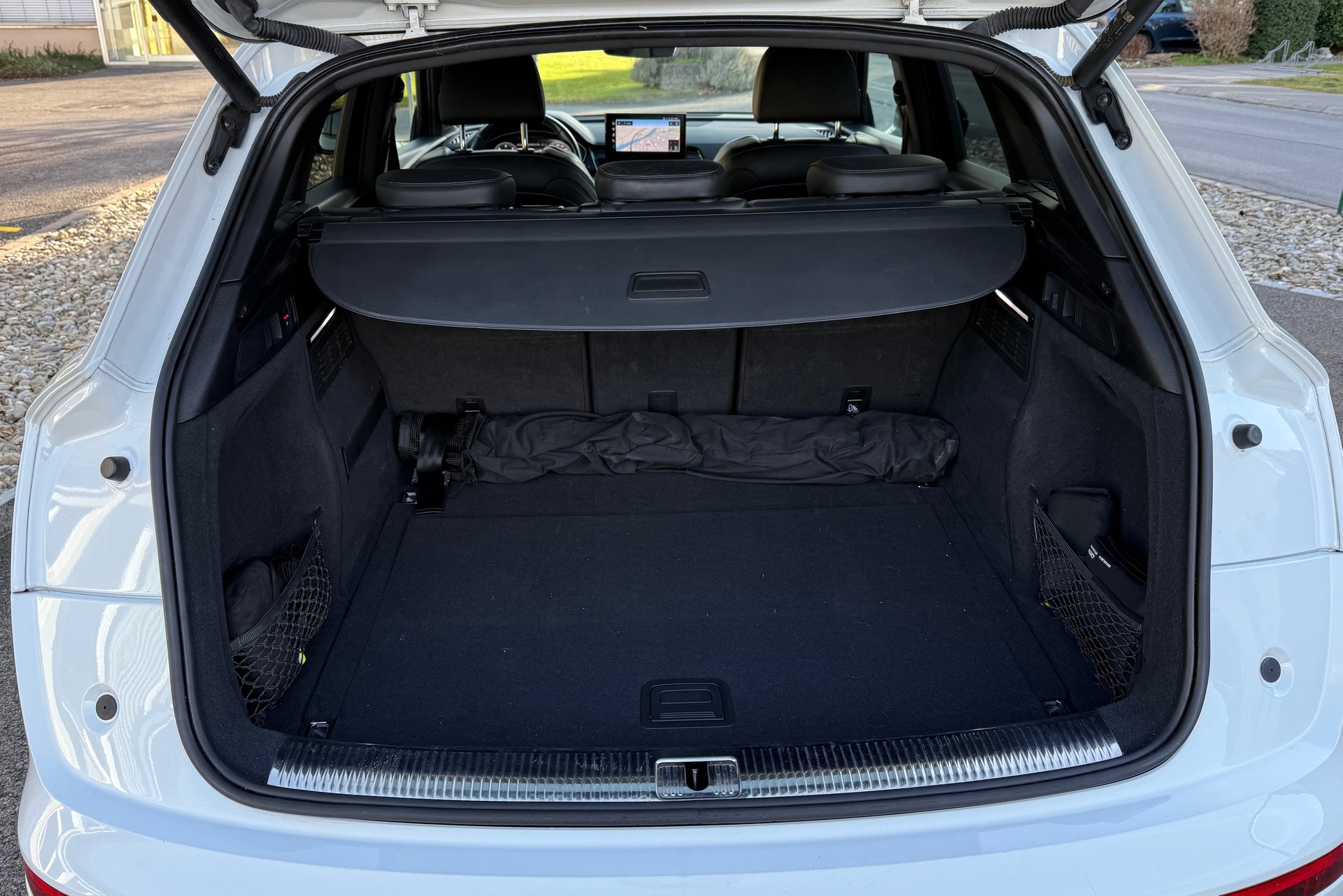 AUDI Q5 2.0 40 TDI S Line quattro S-Tronic *LEDER FEINNAPPA*-image-12