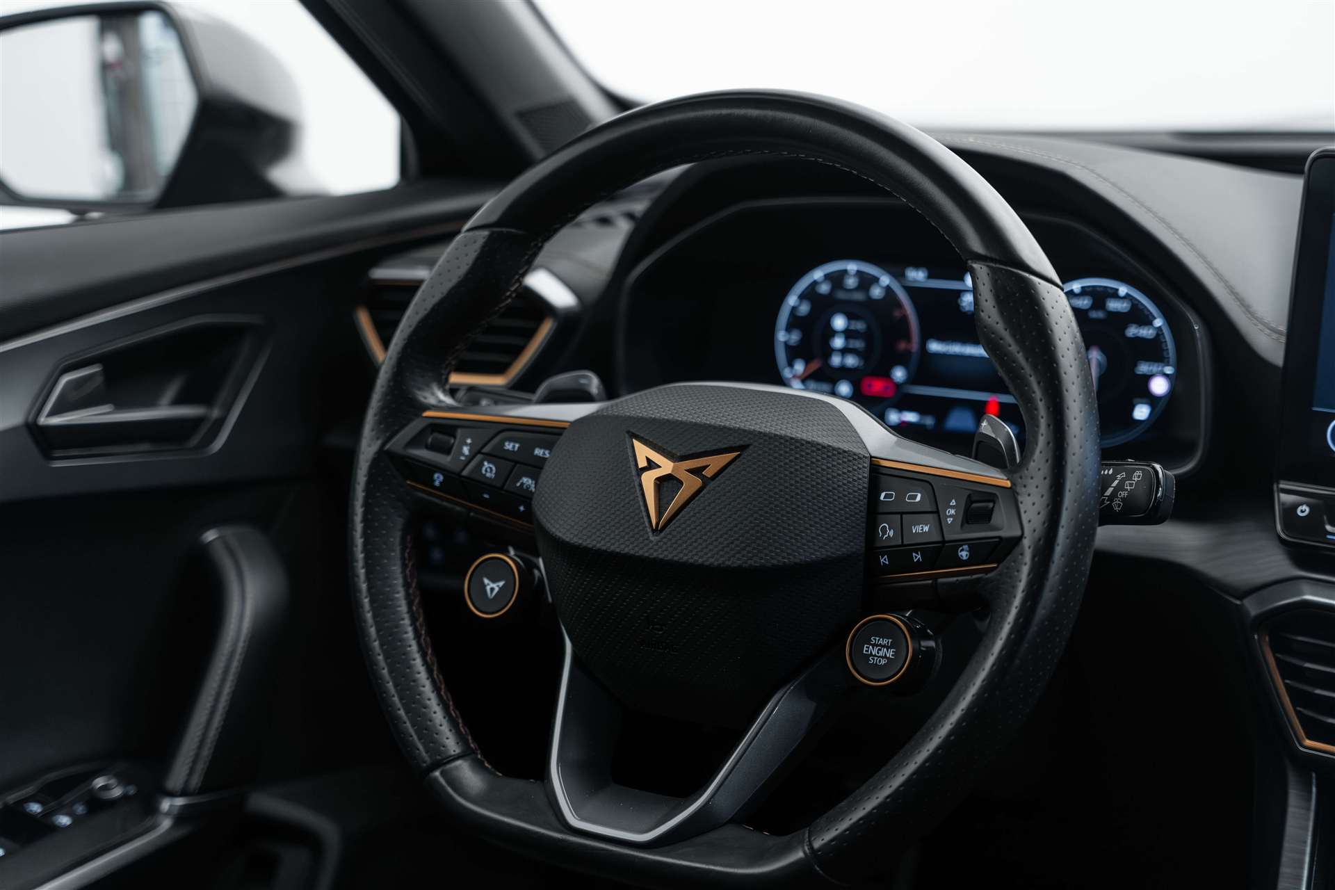 CUPRA Formentor 2.0TSI VZ 4Drive DSG 310PS-image-10