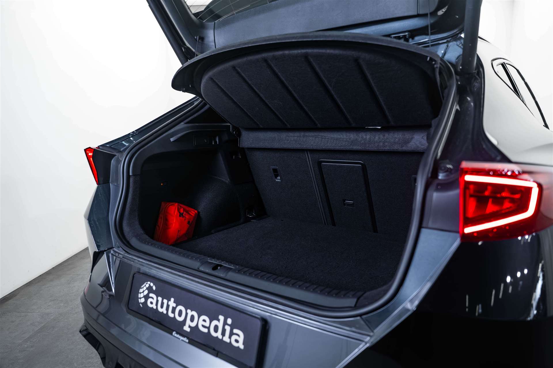CUPRA Formentor 2.0TSI VZ 4Drive DSG 310PS-image-5