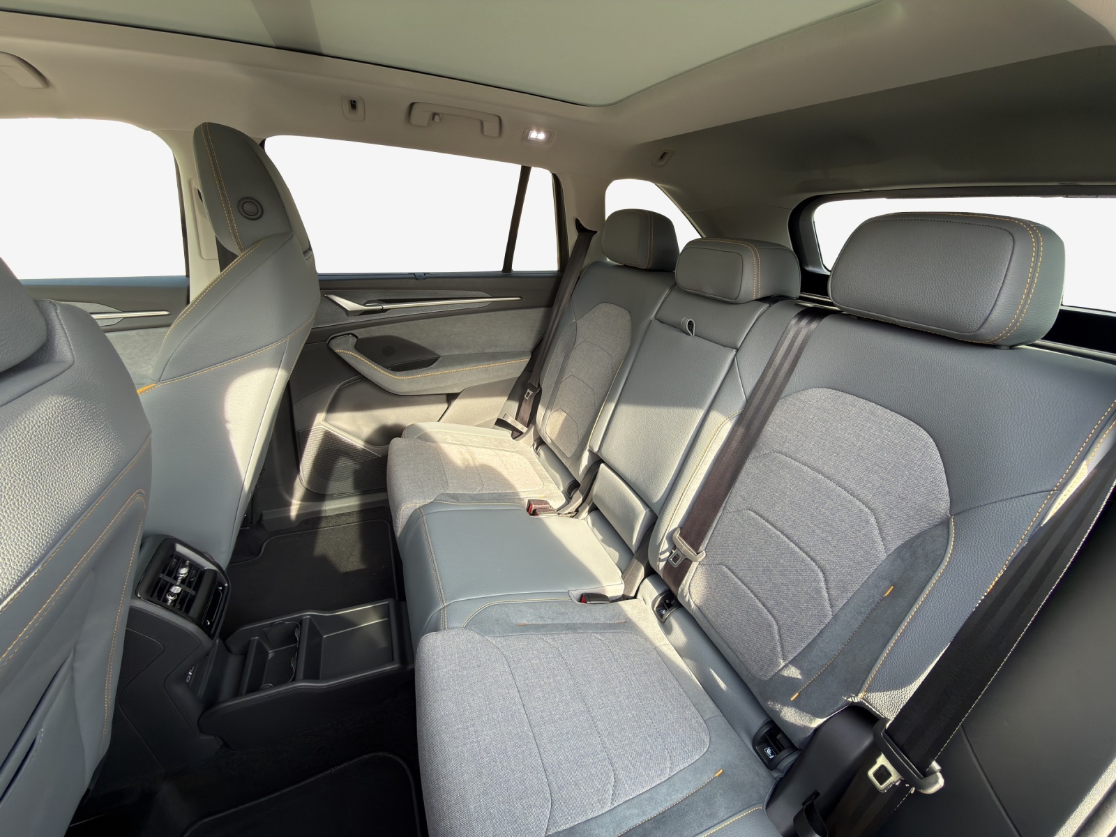 SKODA Kodiaq 2.0 TSI Selection 4x4-image-11