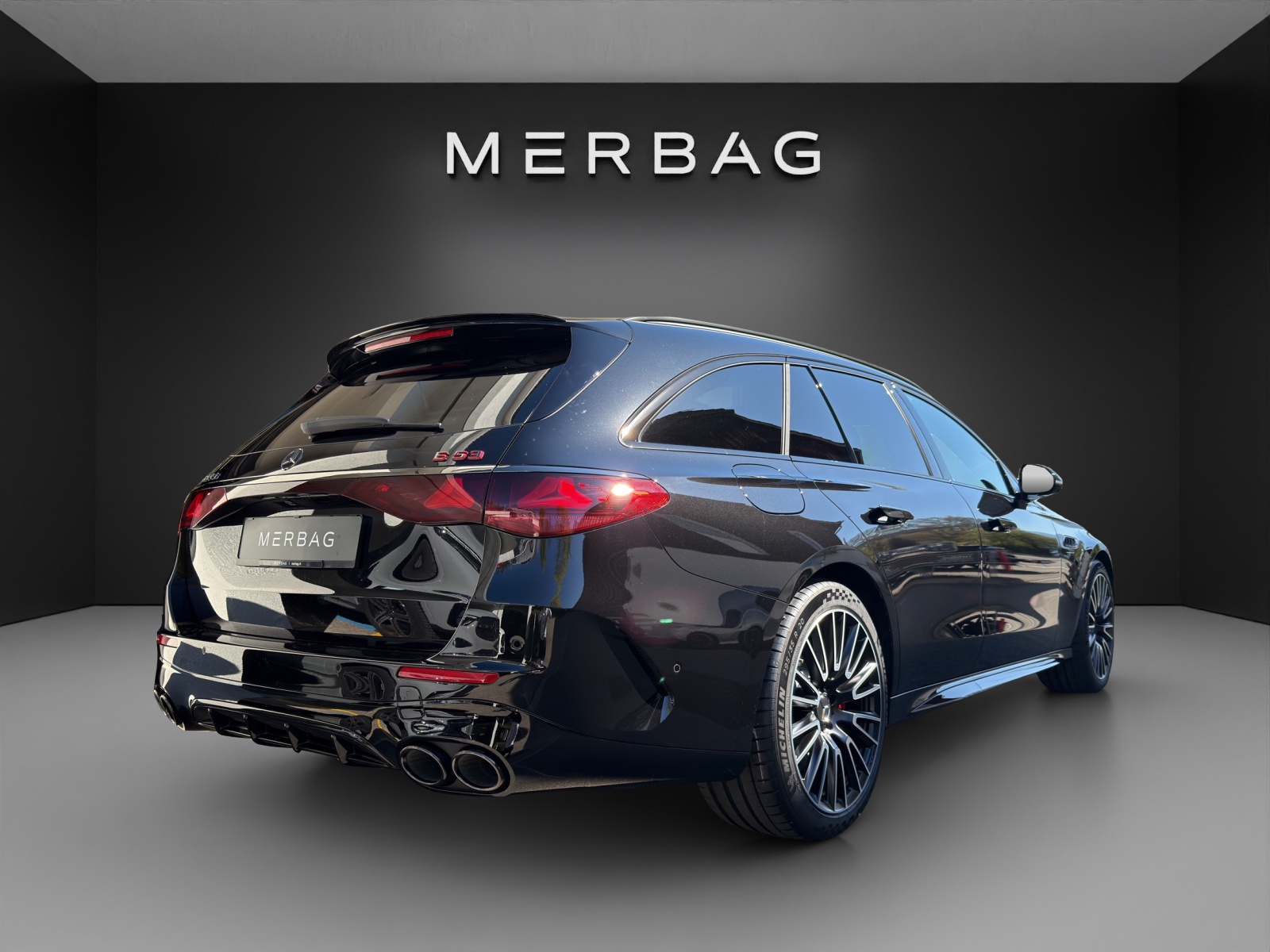 MERCEDES-BENZ E 53 Hybrid T 4Matic+ 9G-Tronic-image-2