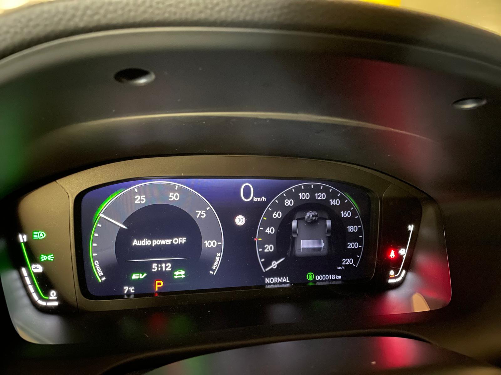 HONDA ZR-V 2.0i MMD Hybrid Advance Automatic-image-14