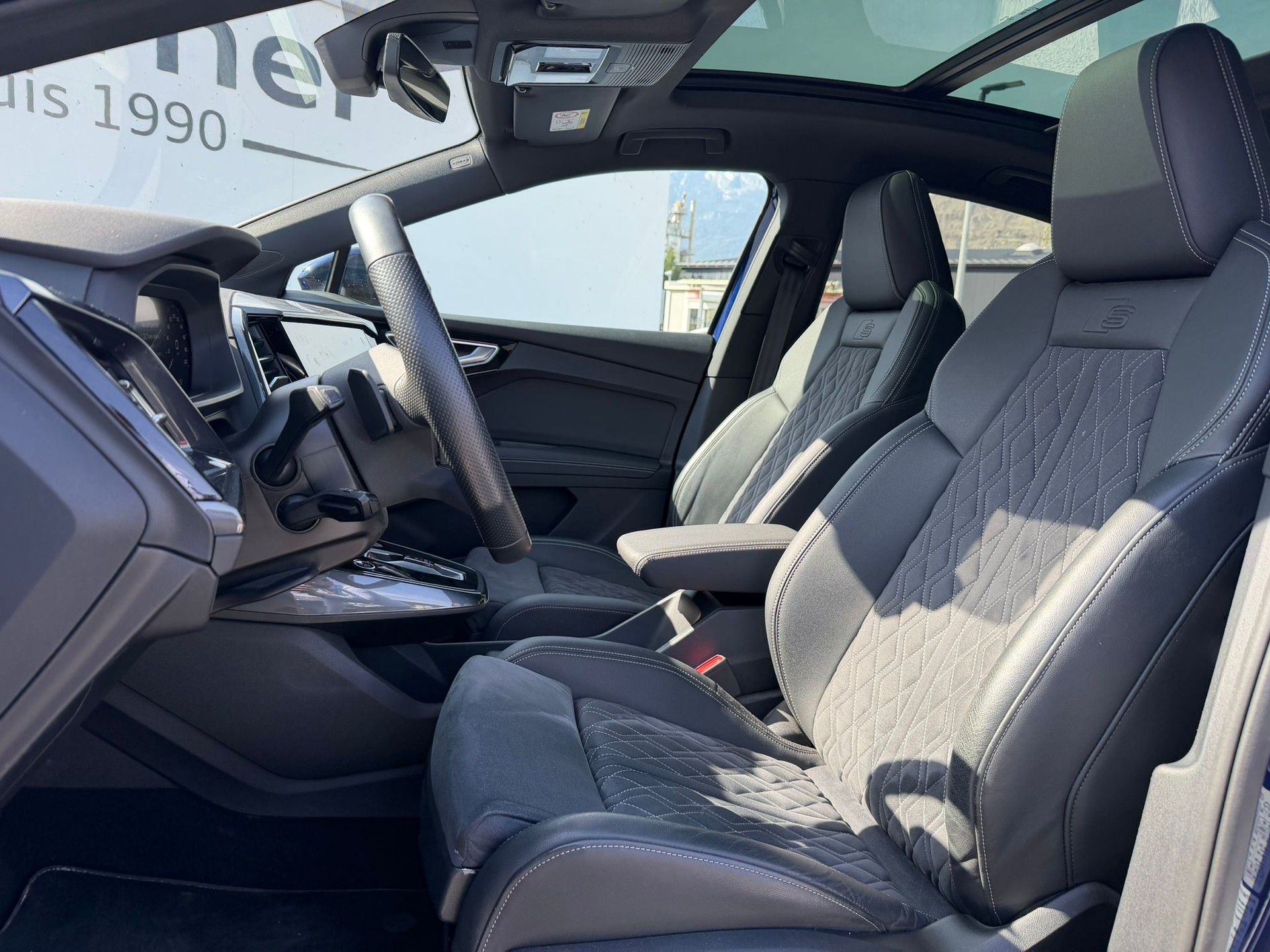 AUDI Q4 Sportback e-tron 50 quattro-image-8