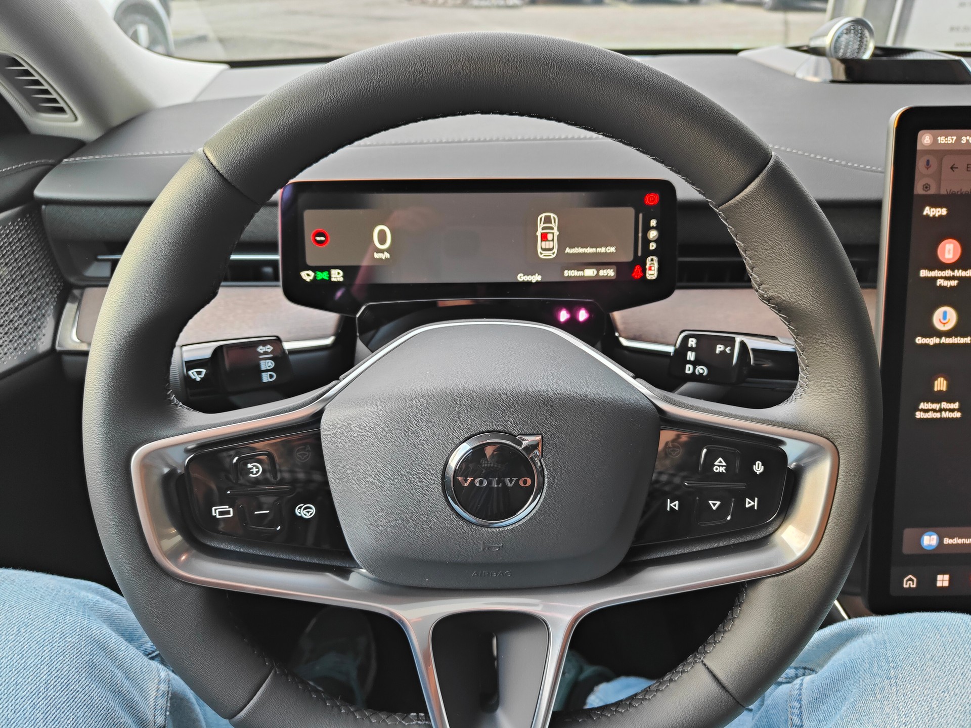VOLVO ES90 Ultra-image-11