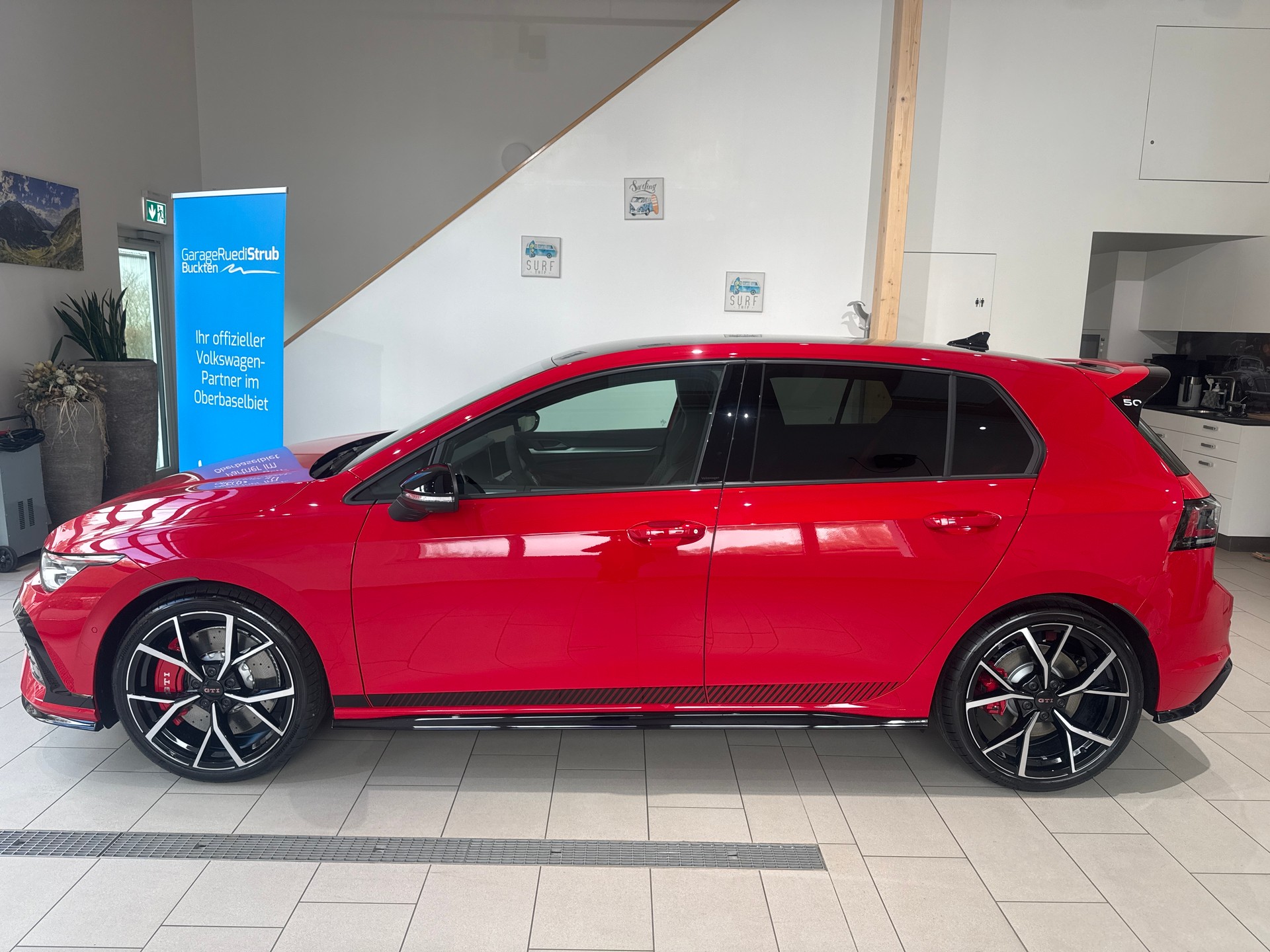 VW Golf VIII 2.0 TSI GTI Edition 50 DSG-image-1