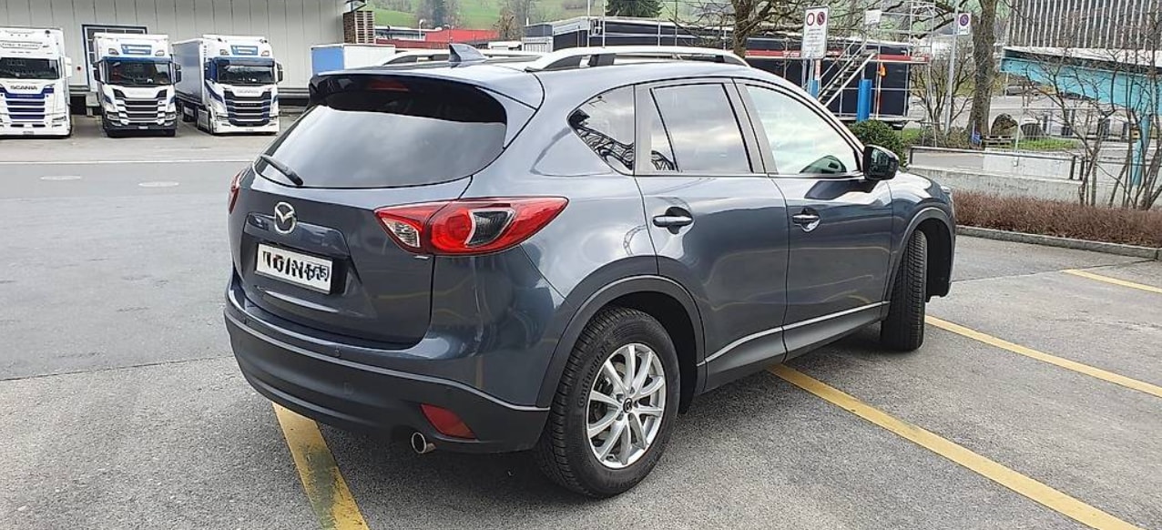 MAZDA CX-5 2.2 D HP Revolution AWD-image-2