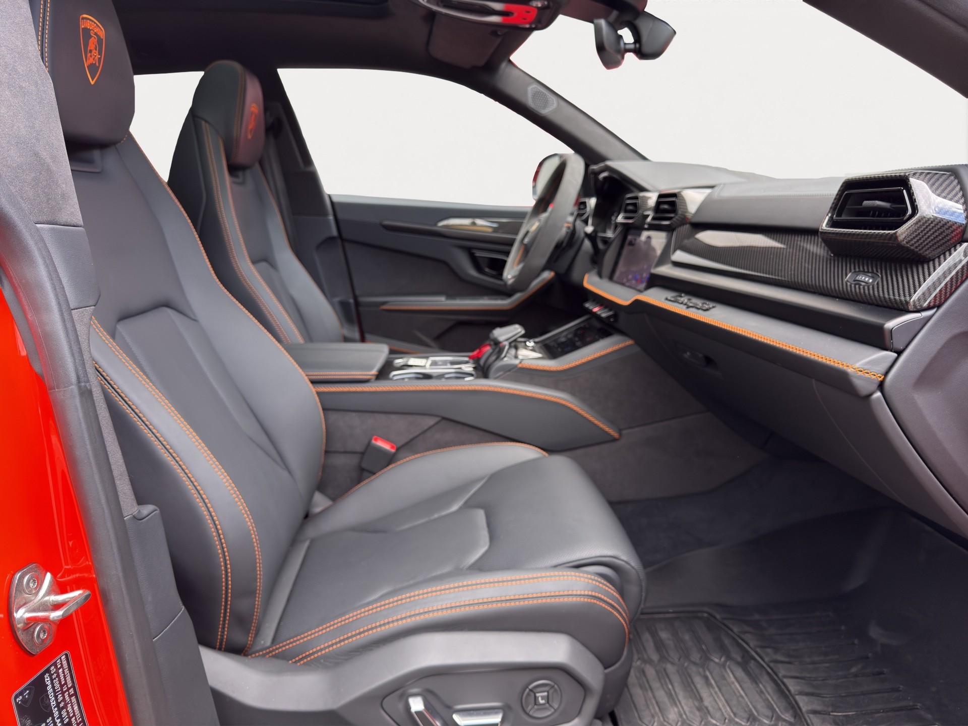 LAMBORGHINI Urus SE MY25 Selezione Certified Pre-Owned Certifications: 150-point check list Lamborghini Lugano-image-9