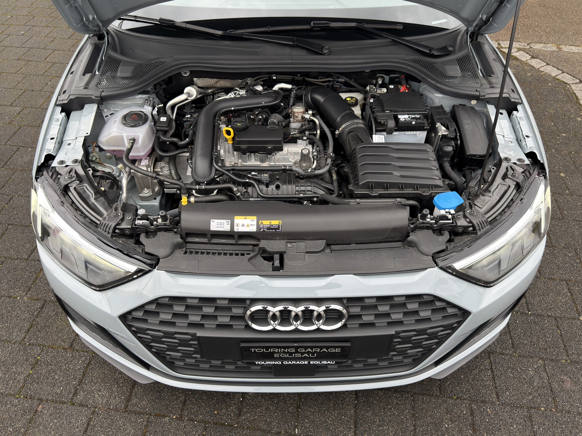 AUDI A1 Sportback 1.0 30 TFSI Attraction S-Tronic-image-20