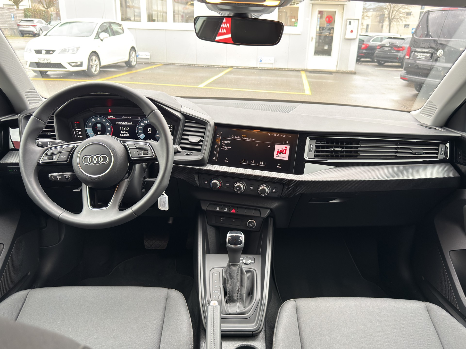 AUDI A1 Sportback 1.0 30 TFSI Attraction S-Tronic-image-14