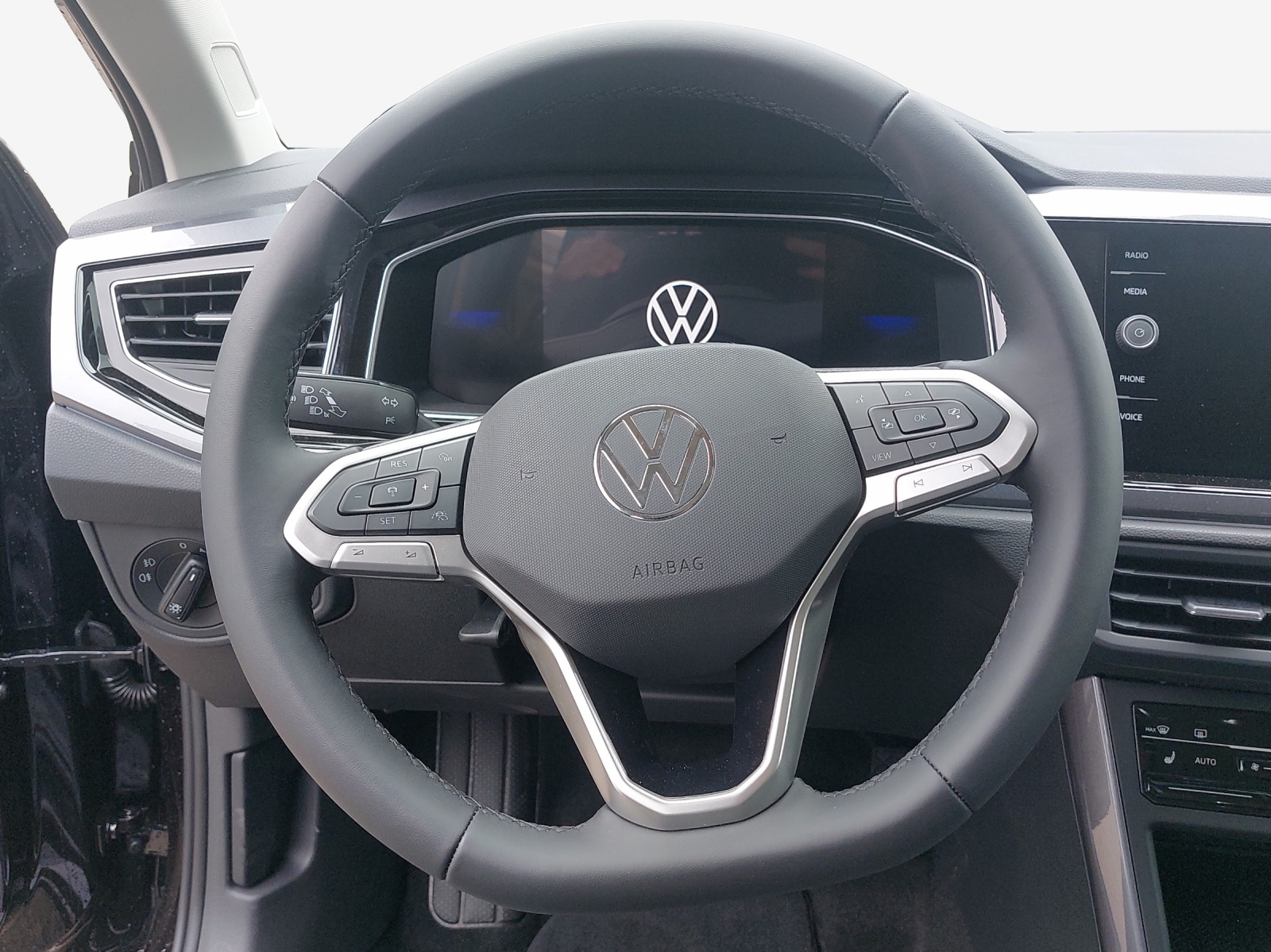 VW Polo 1.0 TSI Style DSG-image-9