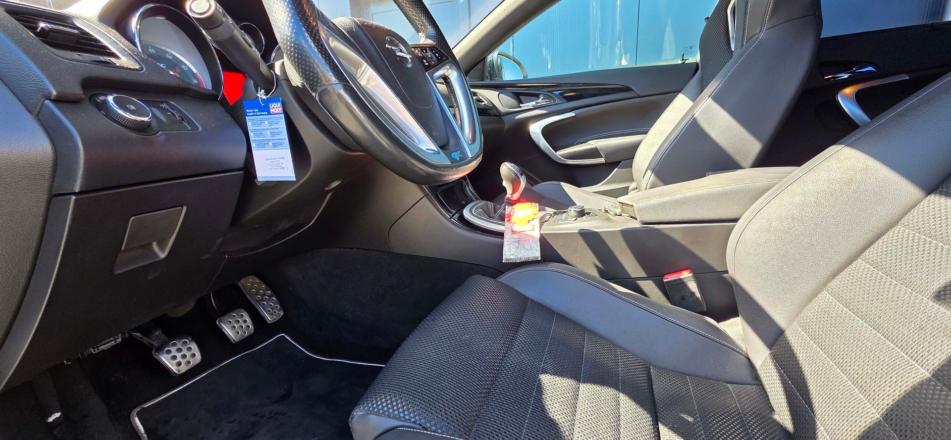 OPEL Insignia 2.8 Turbo OPC 4WD-image-10