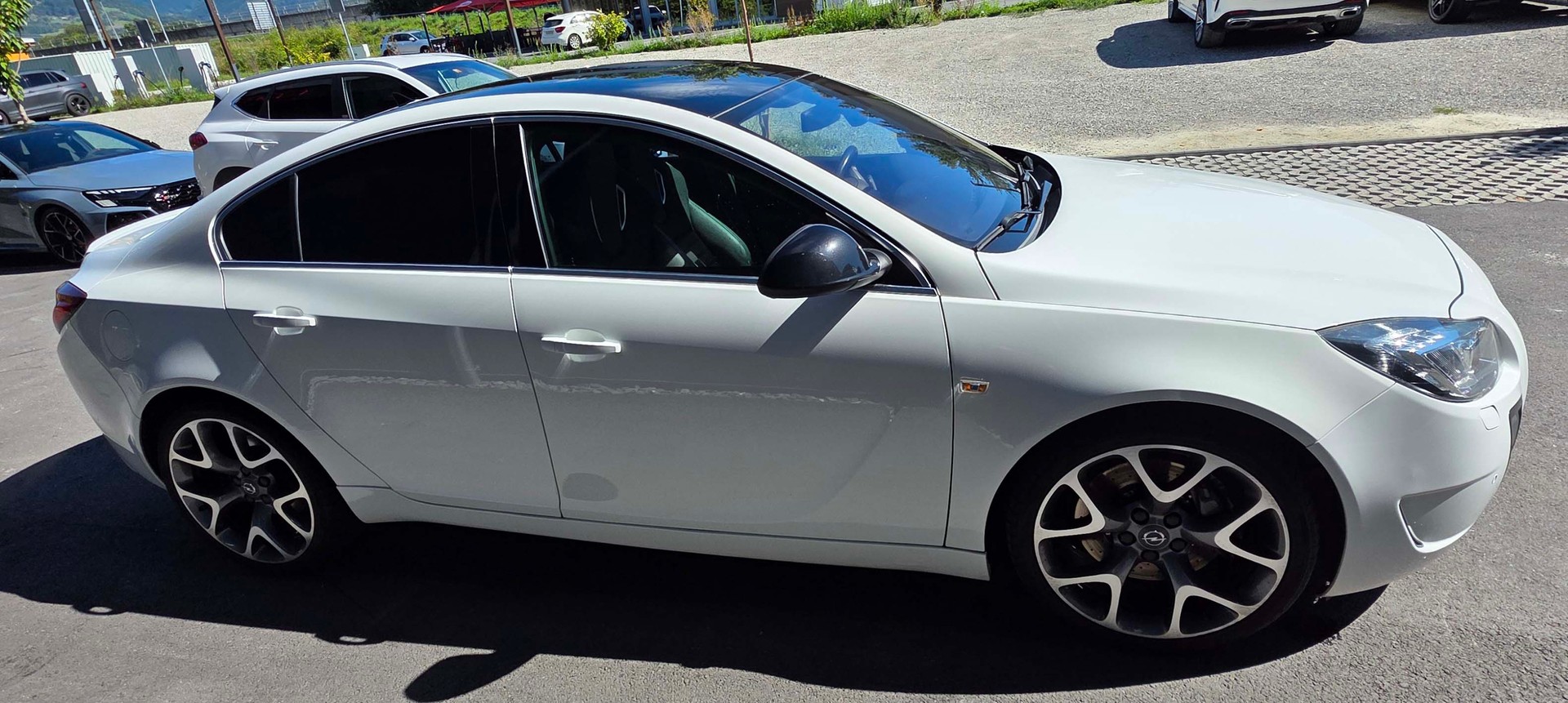 OPEL Insignia 2.8 Turbo OPC 4WD-image-5