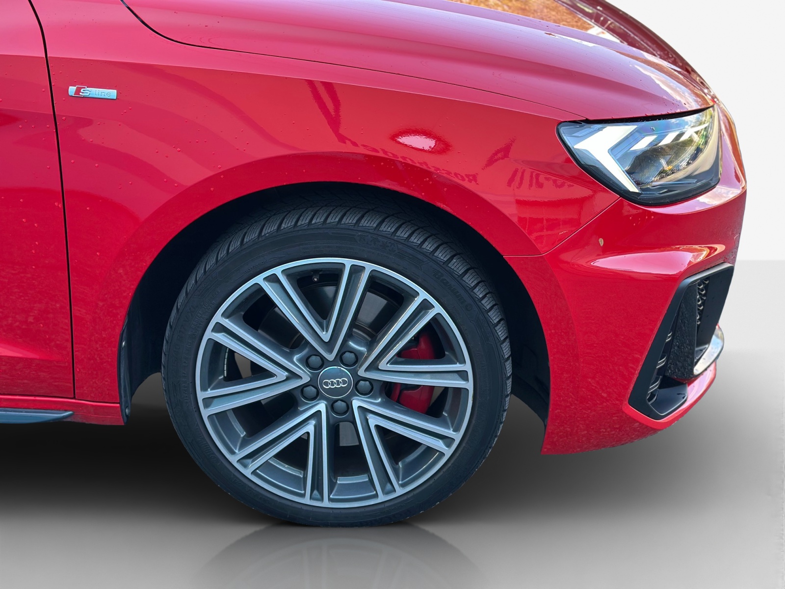 AUDI A1 Sportback 40 TFSI S Line S-tronic-image-15