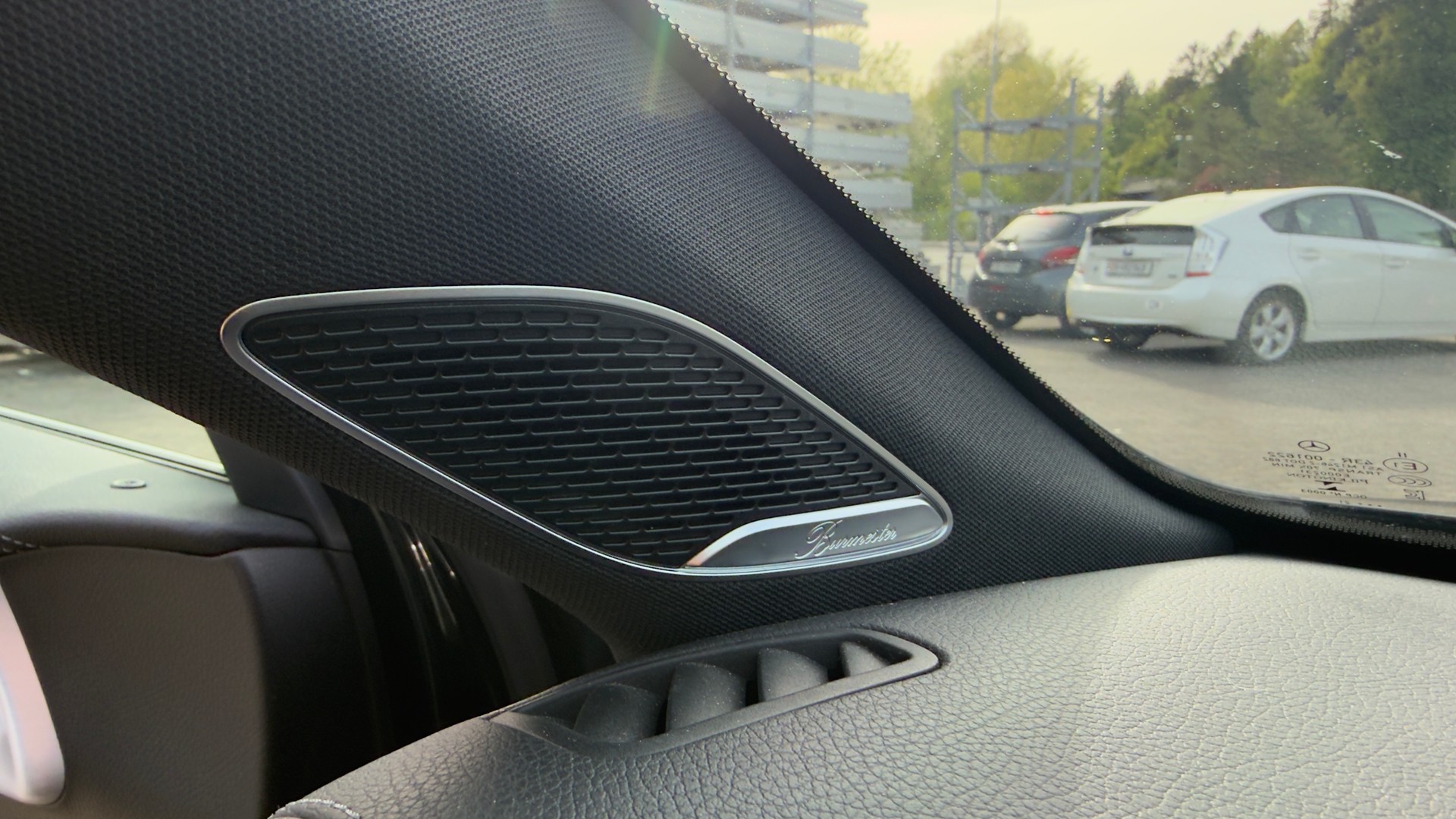 MERCEDES-BENZ A 45 S AMG 4Matic+ Speedshift-image-11