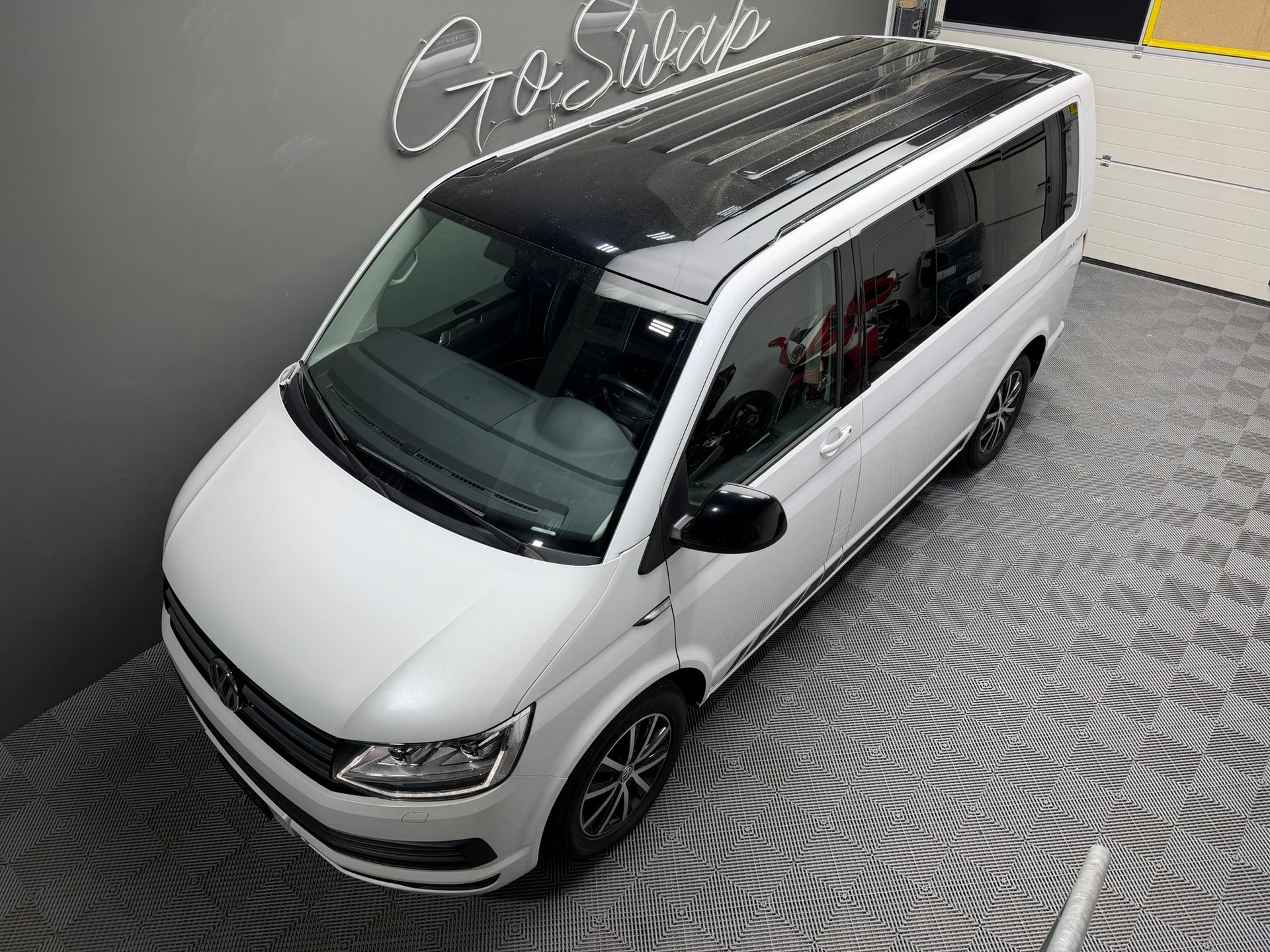 VW T6 Multivan 2.0 TDI Comfortline Edition DSG-image-6