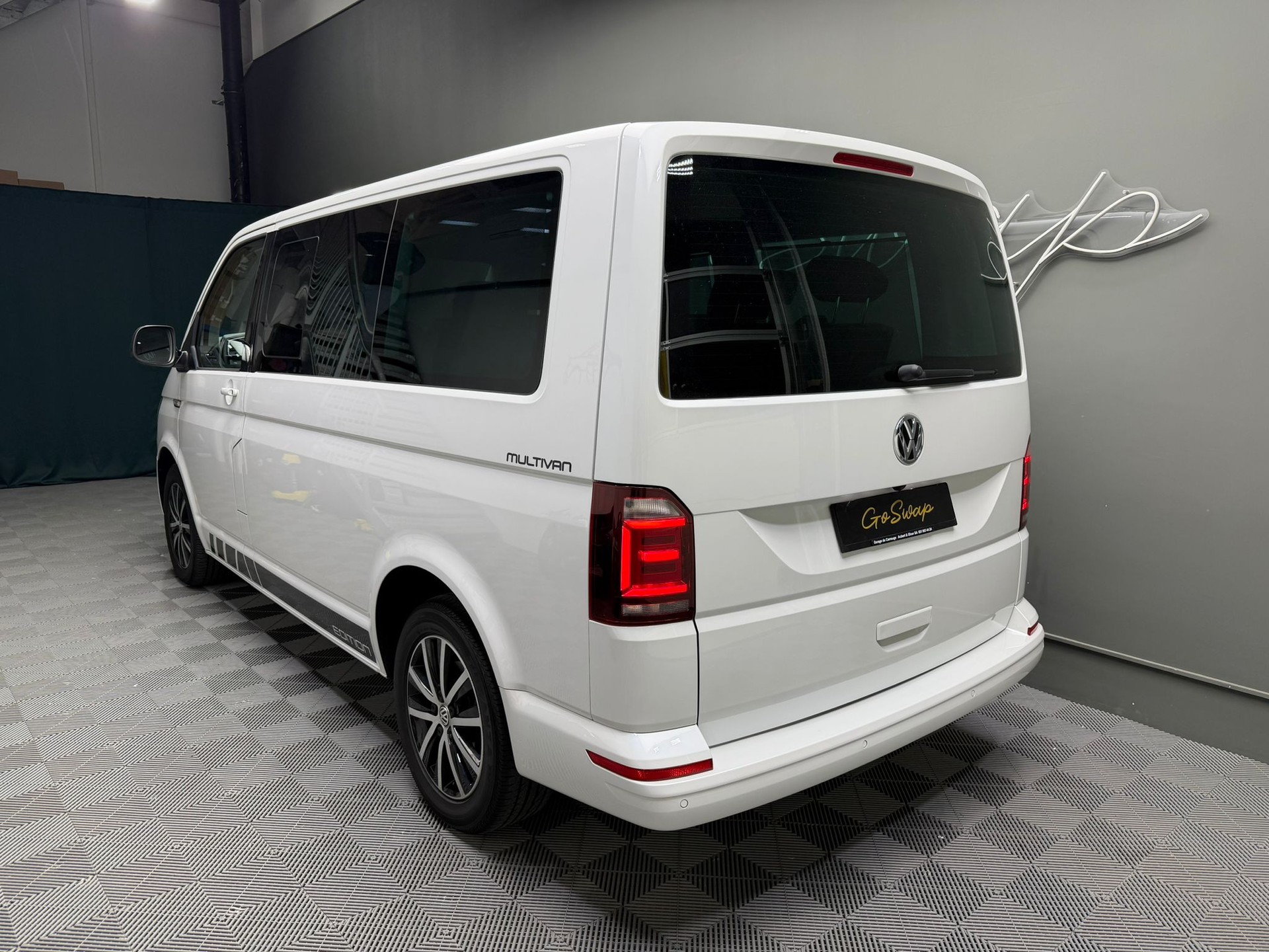 VW T6 Multivan 2.0 TDI Comfortline Edition DSG-image-5