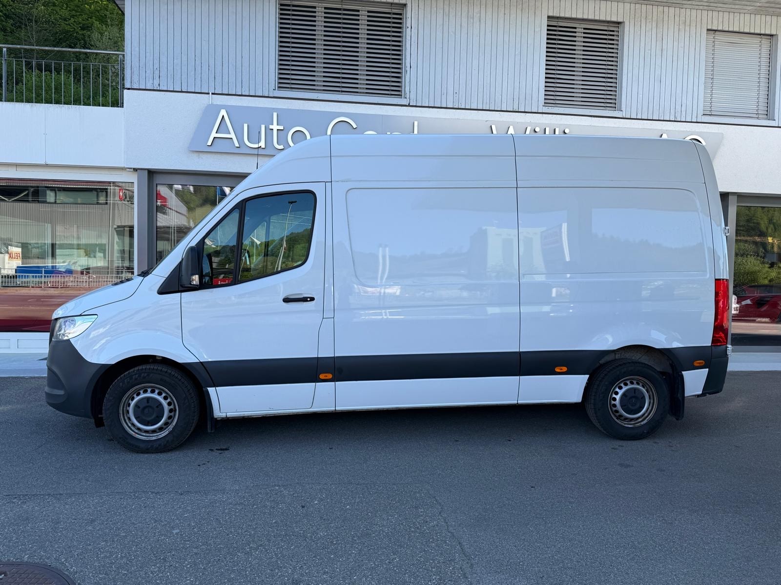 MERCEDES-BENZ Sprinter 315 CDI Standard Worker 9G-TRONIC FWD-showroom-element-2