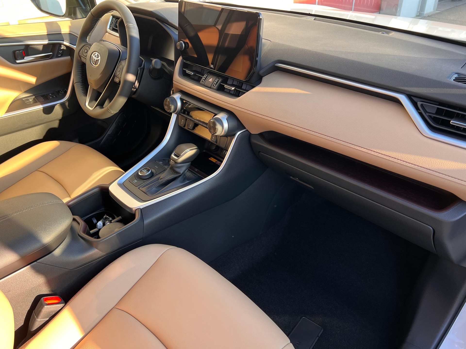 TOYOTA RAV4 2.5 HSD Premium-image-13