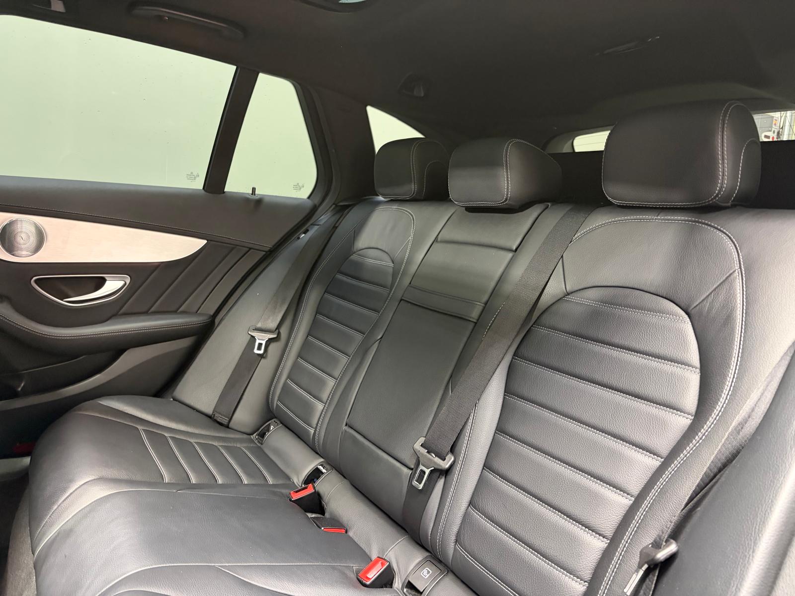 MERCEDES-BENZ C 250 d Swiss Star AMG Line 4Matic 9G-Tronic Toit ouvrant-image-12