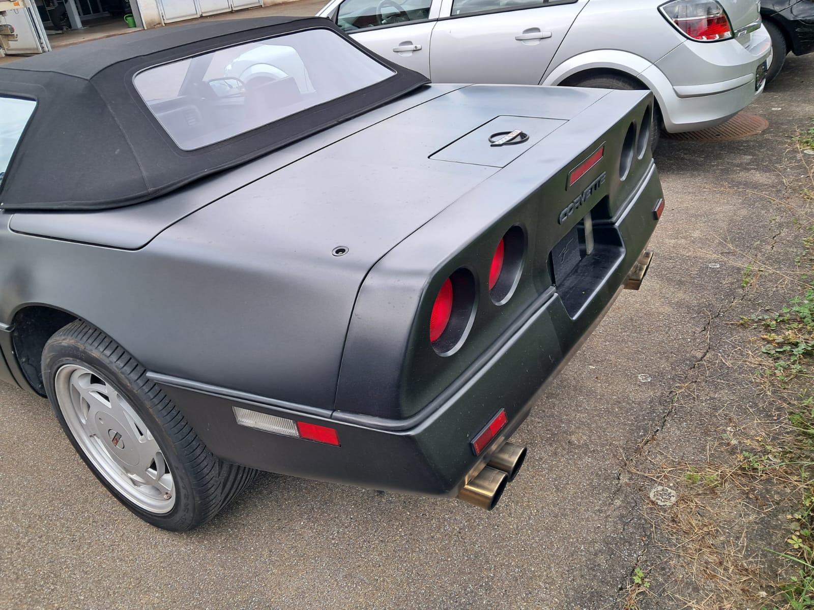 CHEVROLET CORVETTE-image-3
