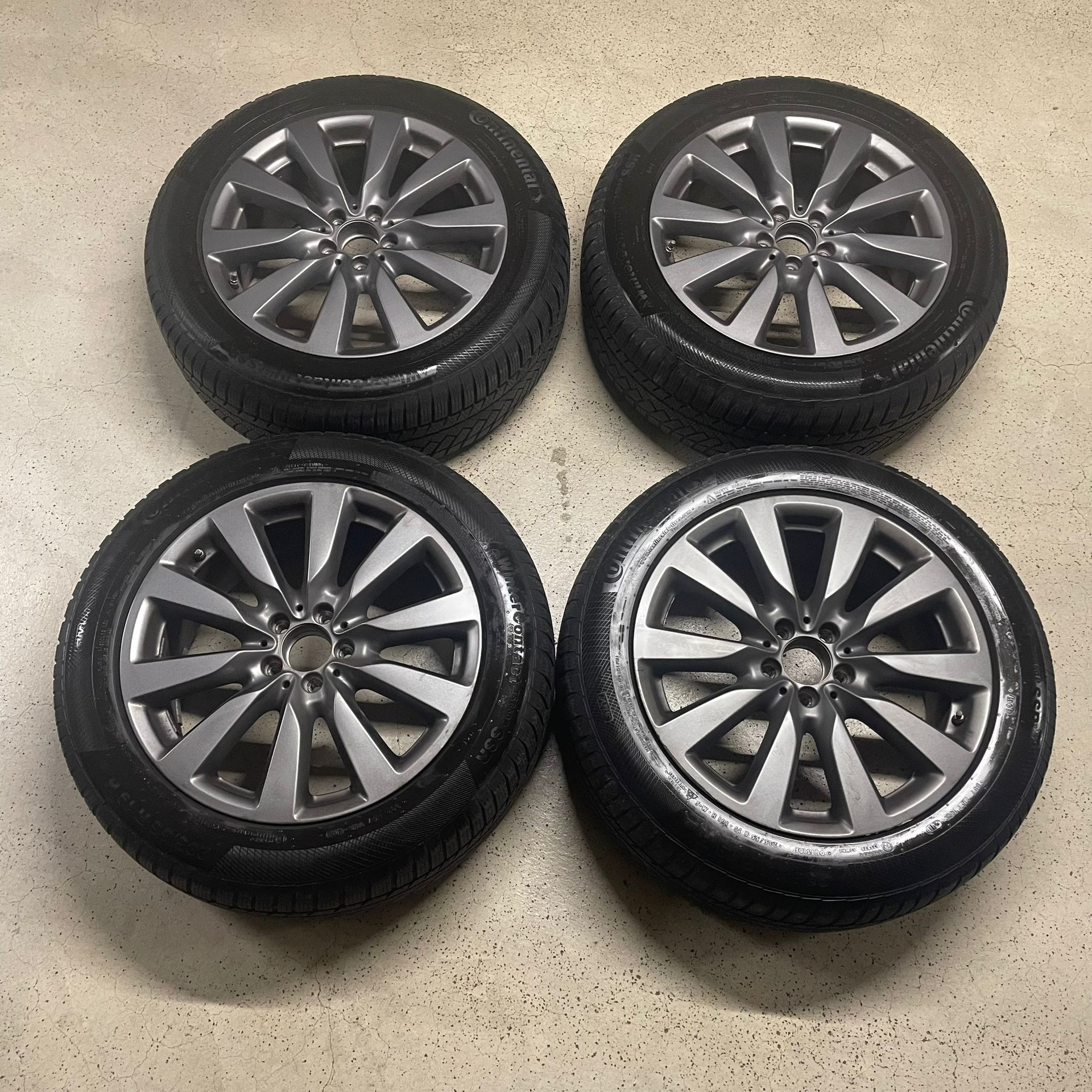 MERCEDES-BENZ GLC 350 e AMG Line 4Matic 7G-Tronic-image-51