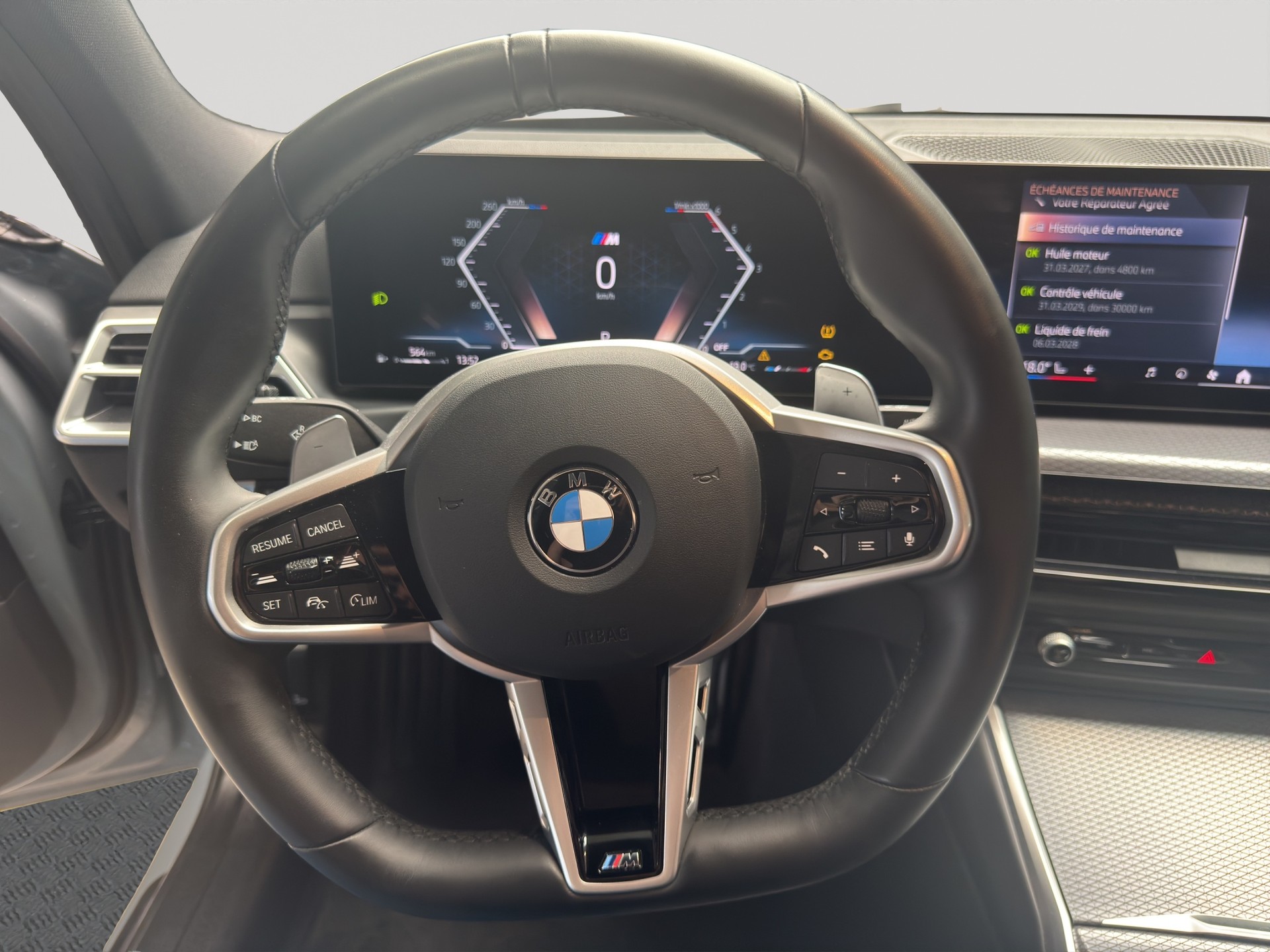 BMW 320d xDrive M Sport Steptronic-image-9