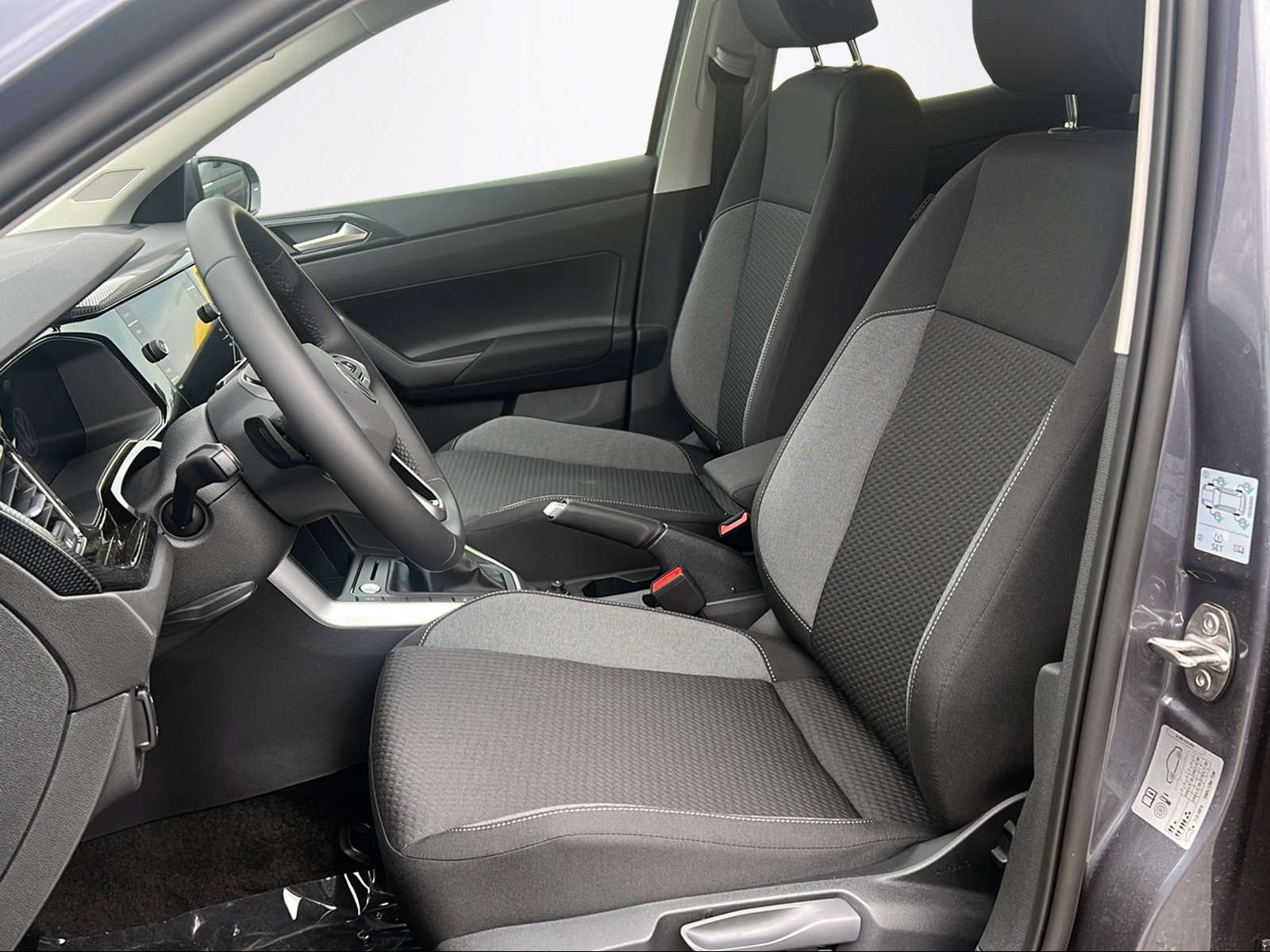 VW Polo 1.0 TSI Life DSG-image-8