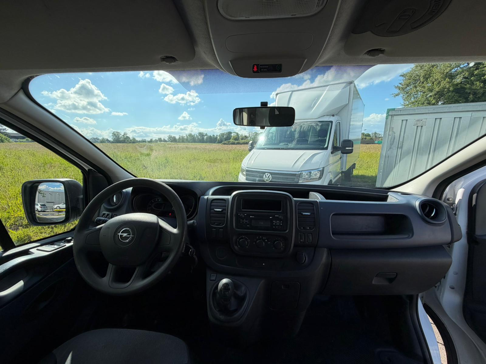 OPEL Vivaro 1.6 CDTI 2.7t L1H1-image-14
