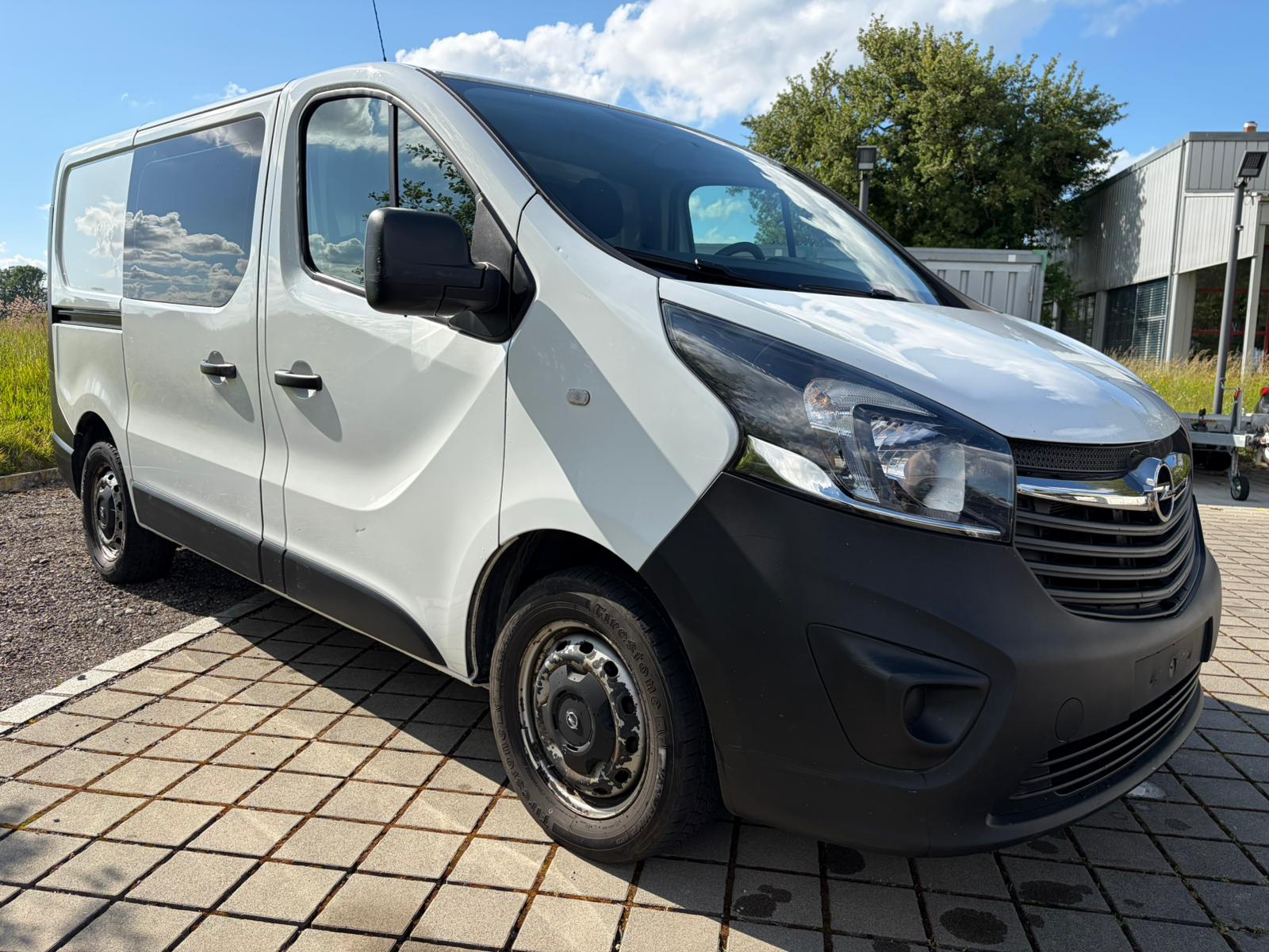 OPEL Vivaro 1.6 CDTI 2.7t L1H1-image-1