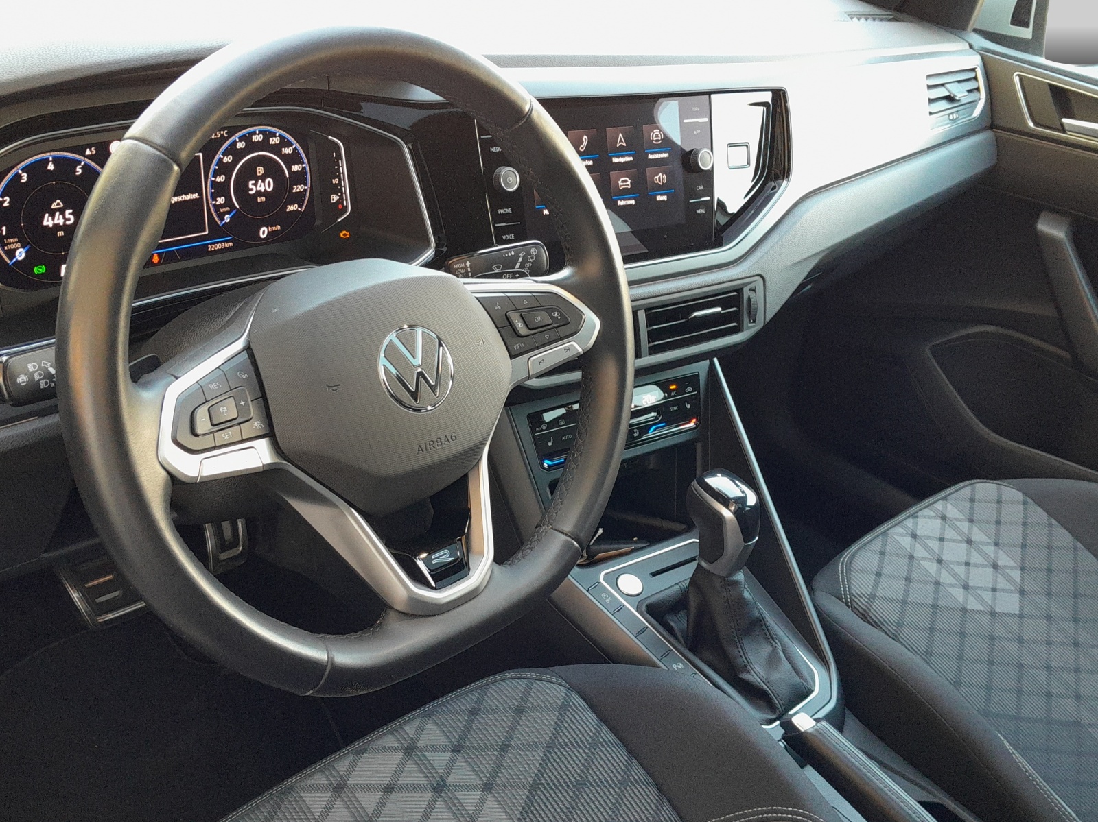 VW Taigo 1.0 TSI R-Line DSG-image-7