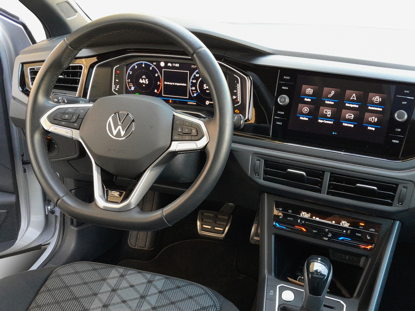 VW Taigo 1.0 TSI R-Line DSG-image-8