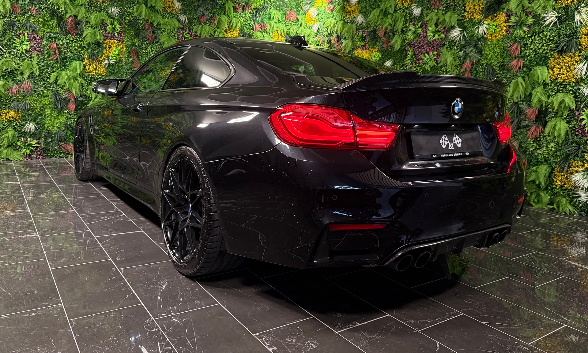 BMW M4 Coupé Competition-image-7
