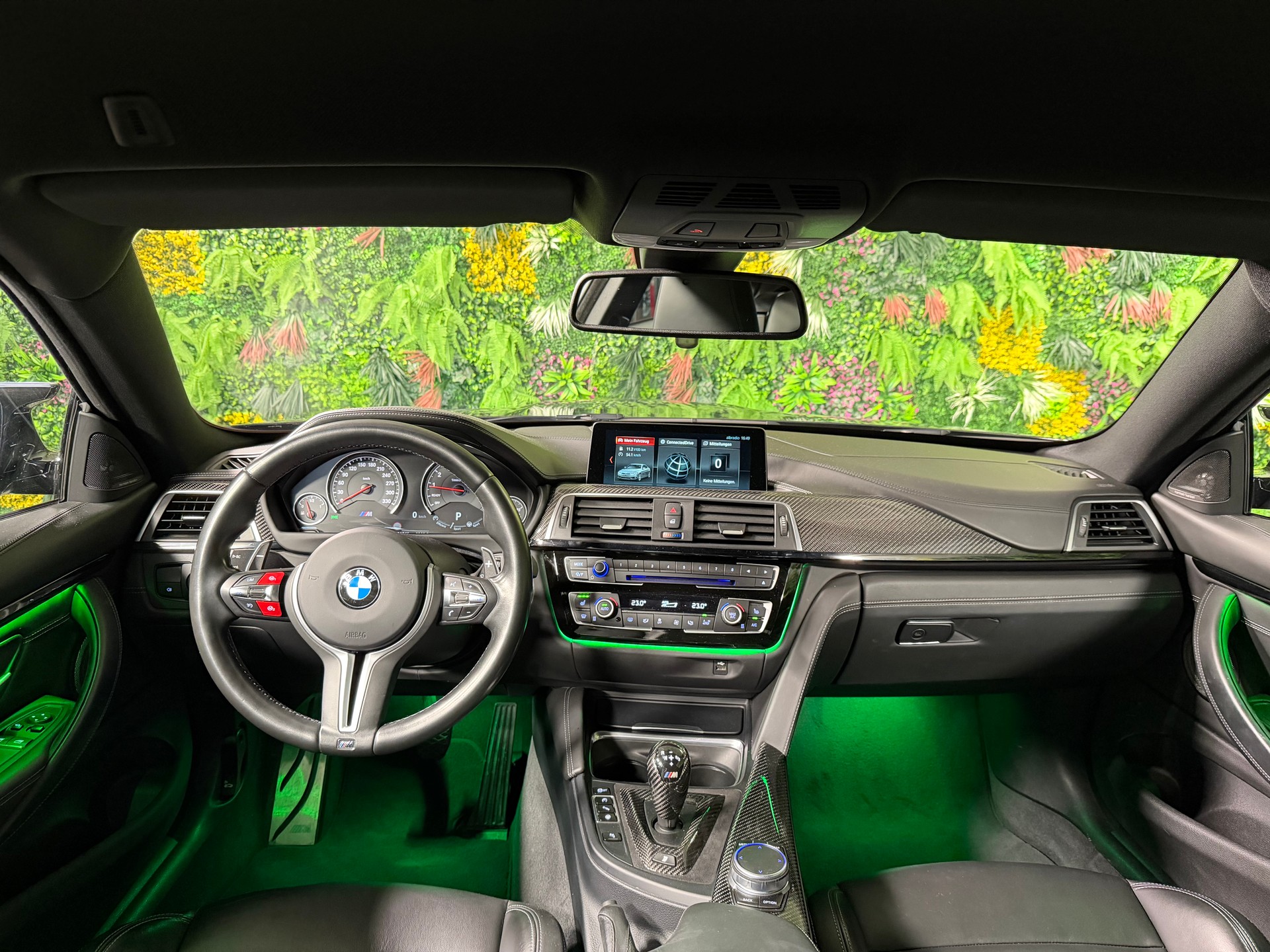 BMW M4 Coupé Competition-image-11