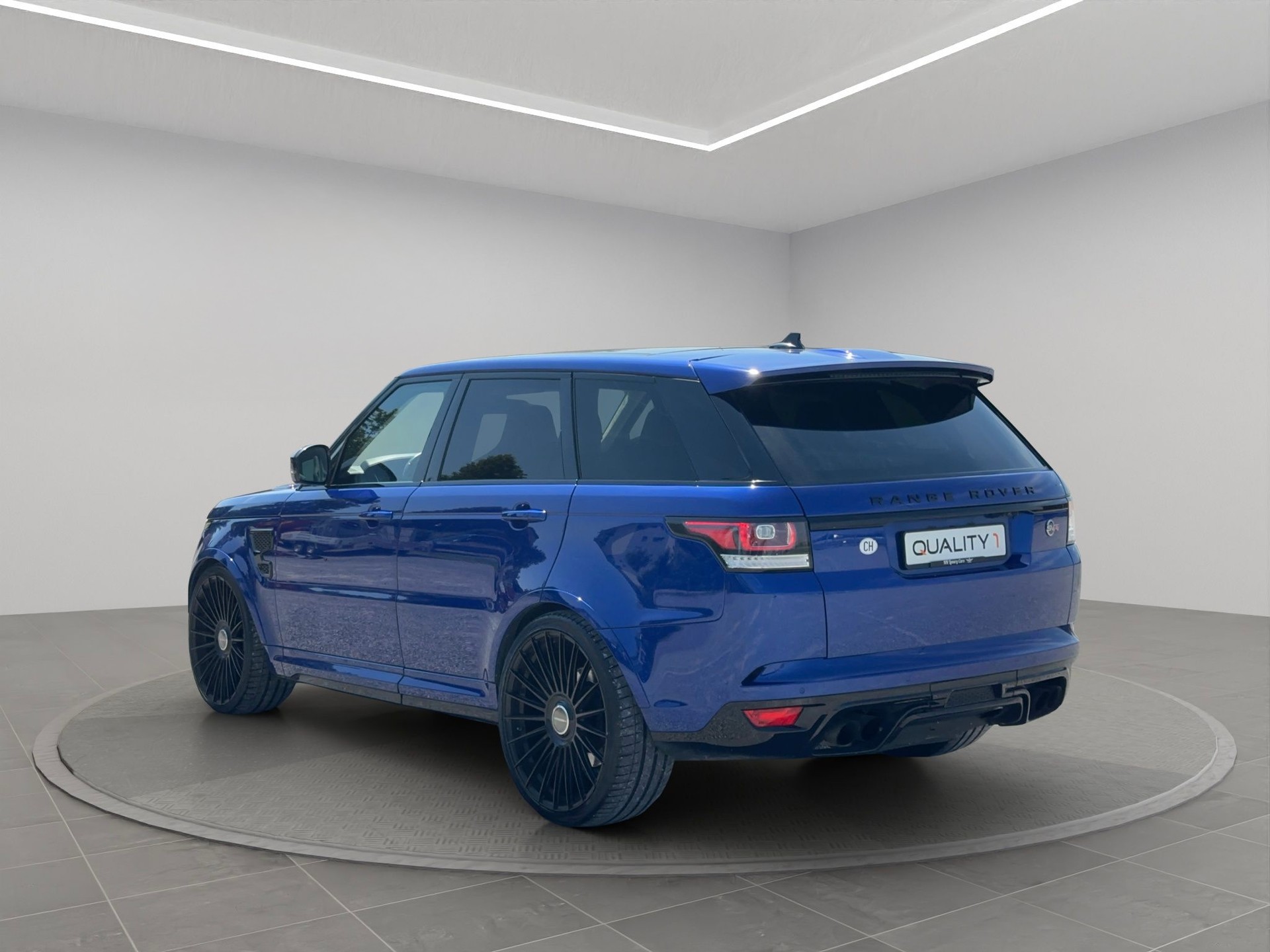 LAND ROVER 5.0 V8 SC SVR-image-5