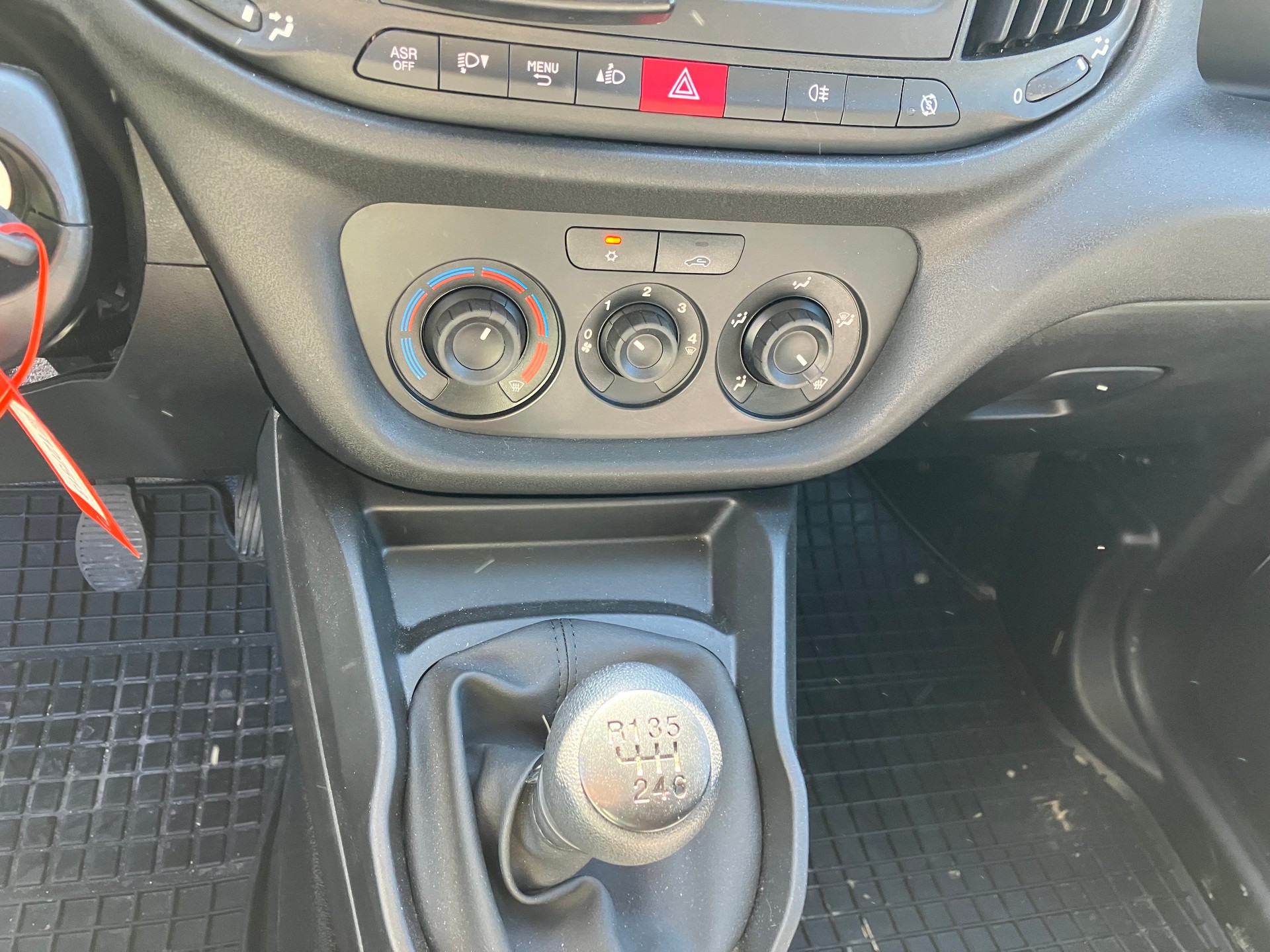 FIAT Doblò 1.6 Multijet Cargo Swiss-image-10