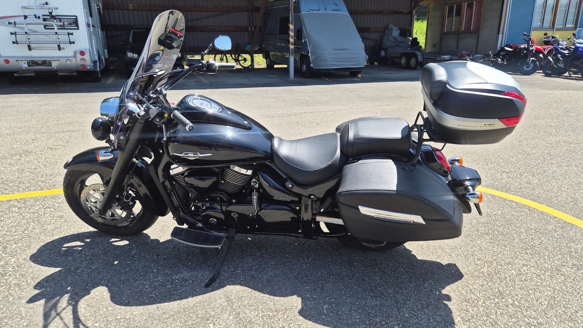 SUZUKI VL1500 Intruder-image-5