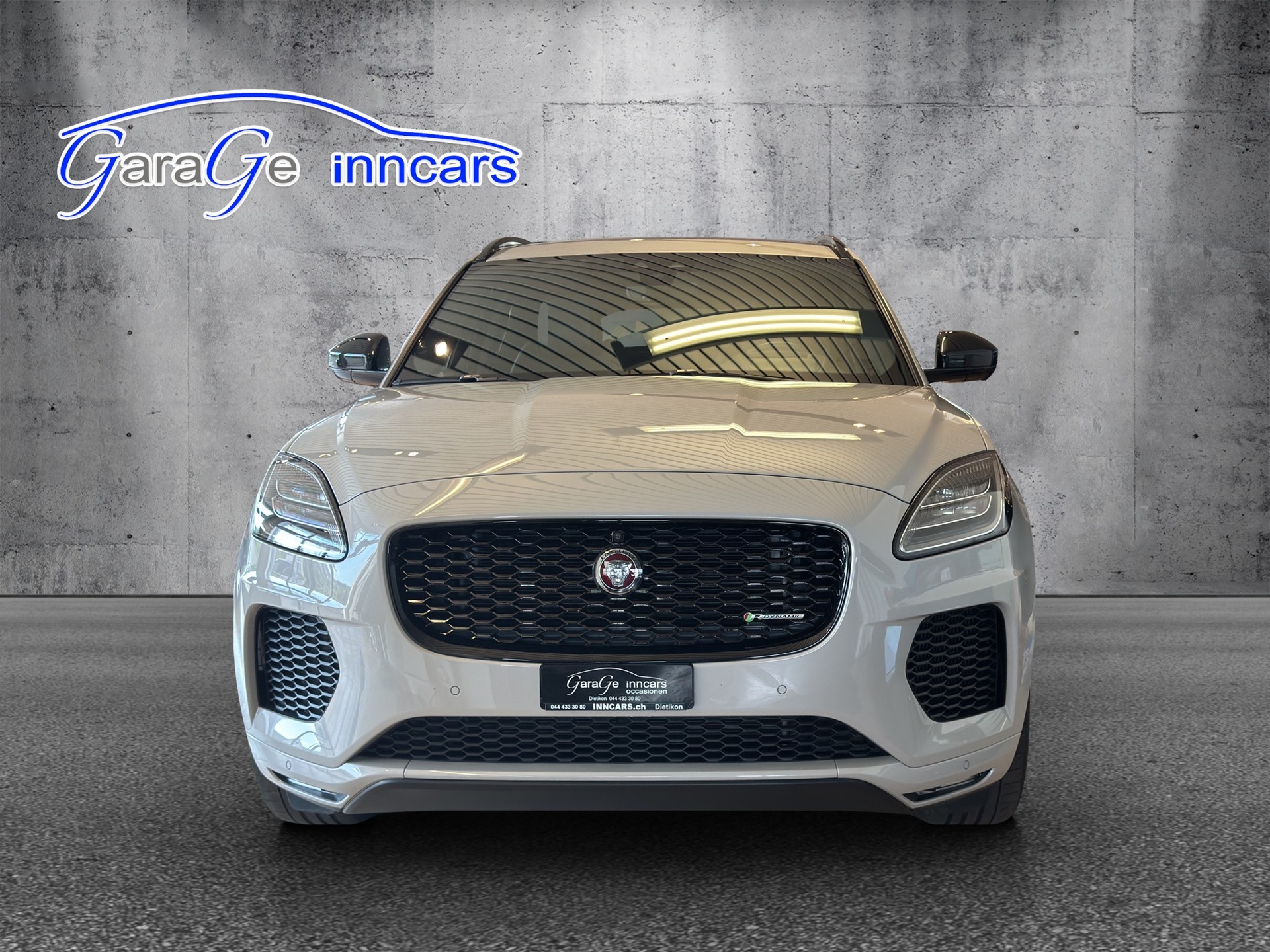 JAGUAR E-Pace 2.0 P300 R-Dynamic HSE AWD Automatik-image-1