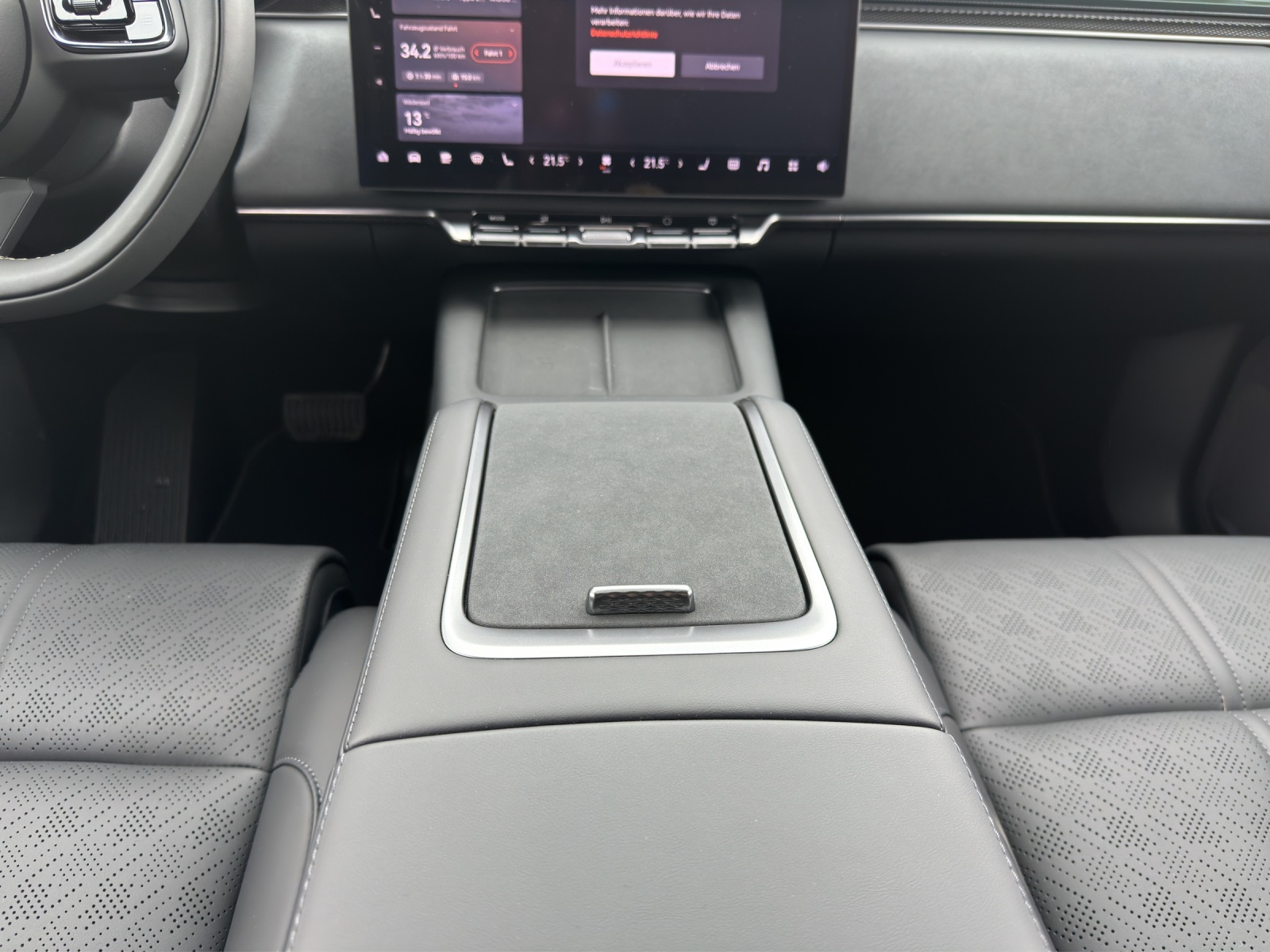 ZEEKR 7X Privilege AWD-image-7
