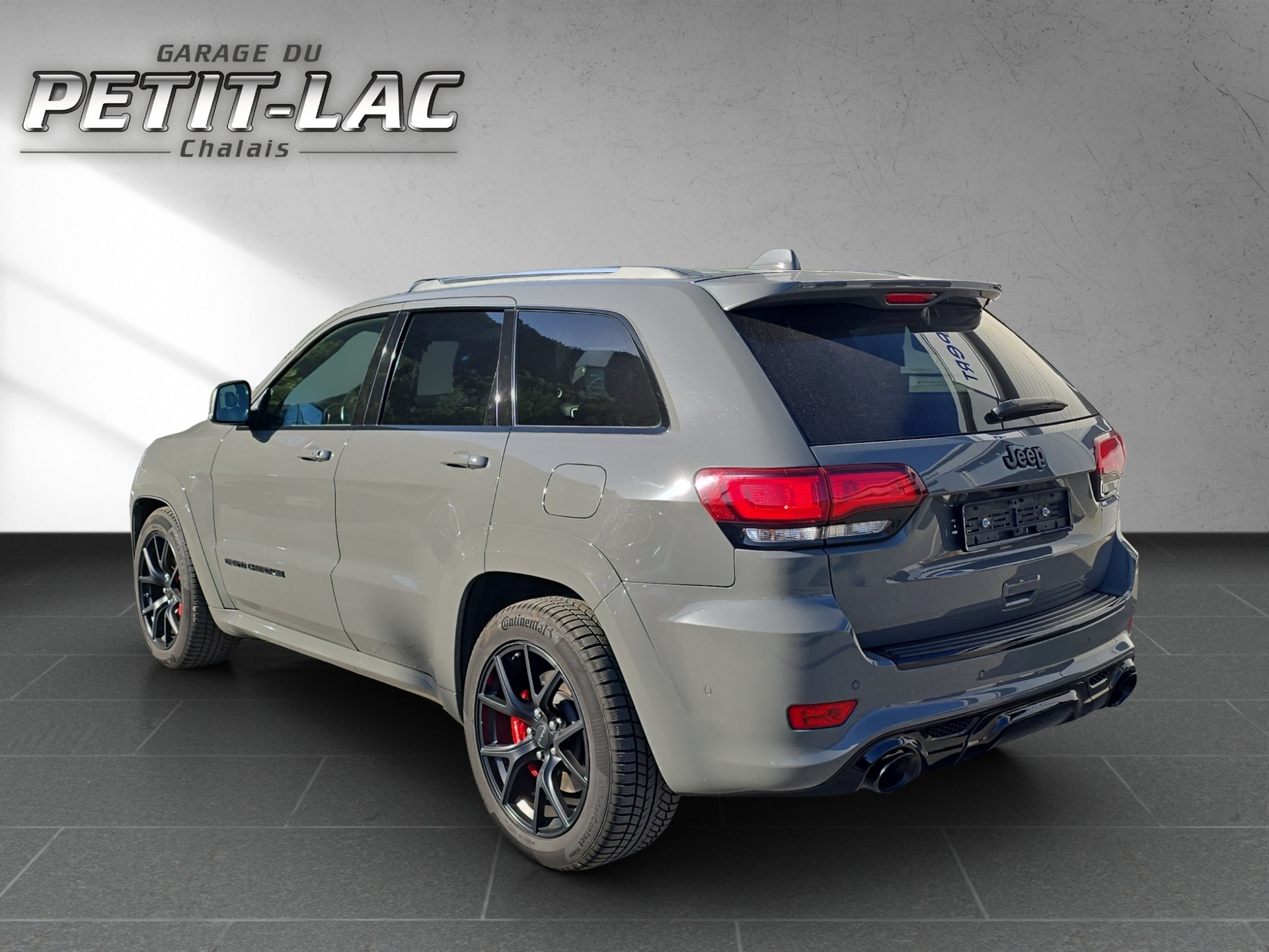 JEEP Grand Cherokee 6.4 V8 HEMI SRT8 Automatic-image-4