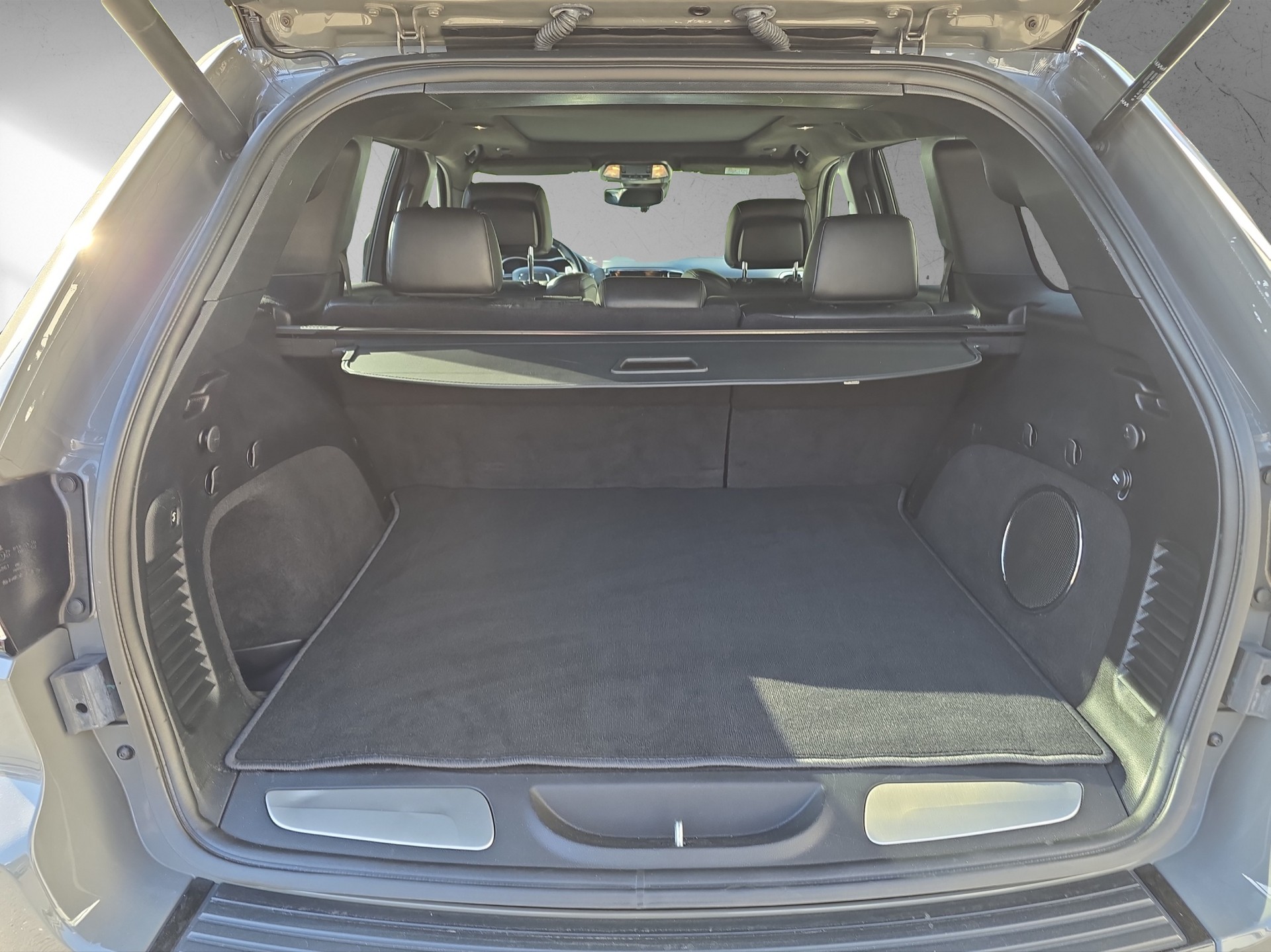 JEEP Grand Cherokee 6.4 V8 HEMI SRT8 Automatic-image-8